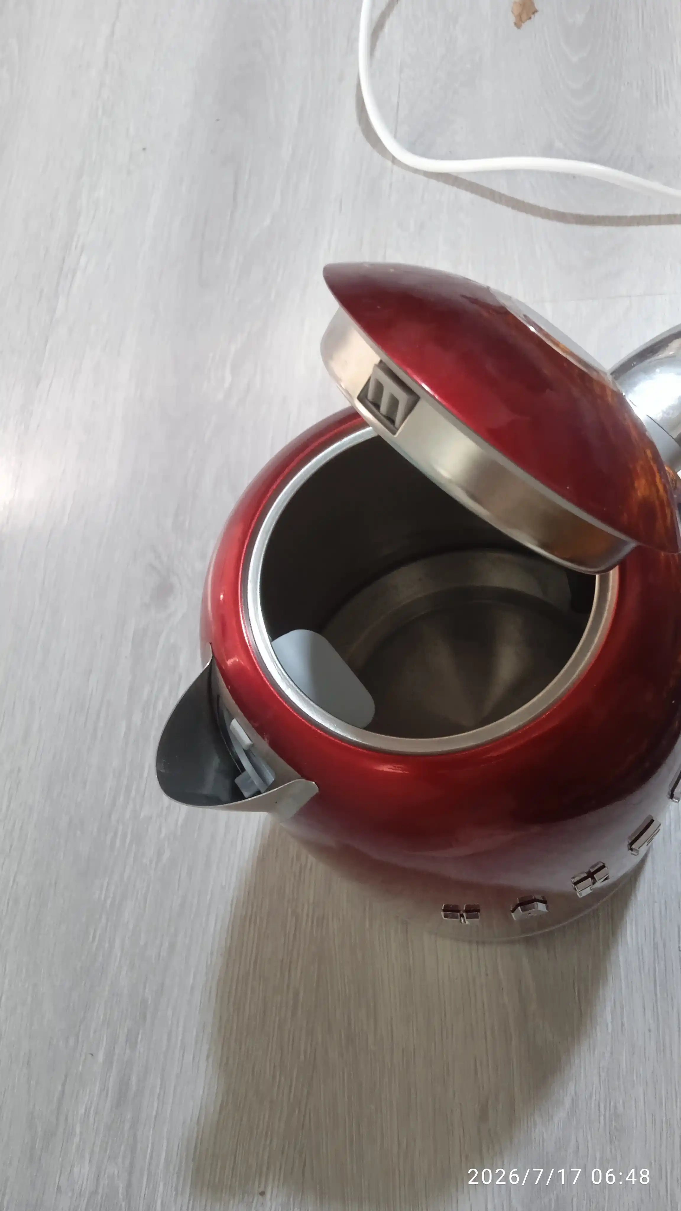 UAKEEN elektr choynagi 2 l, 2200 Vt, po‘latdan yasalgan, avtomatik o‘chadigan