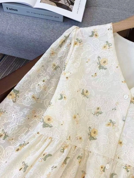 Блузки и рубашки для девушек