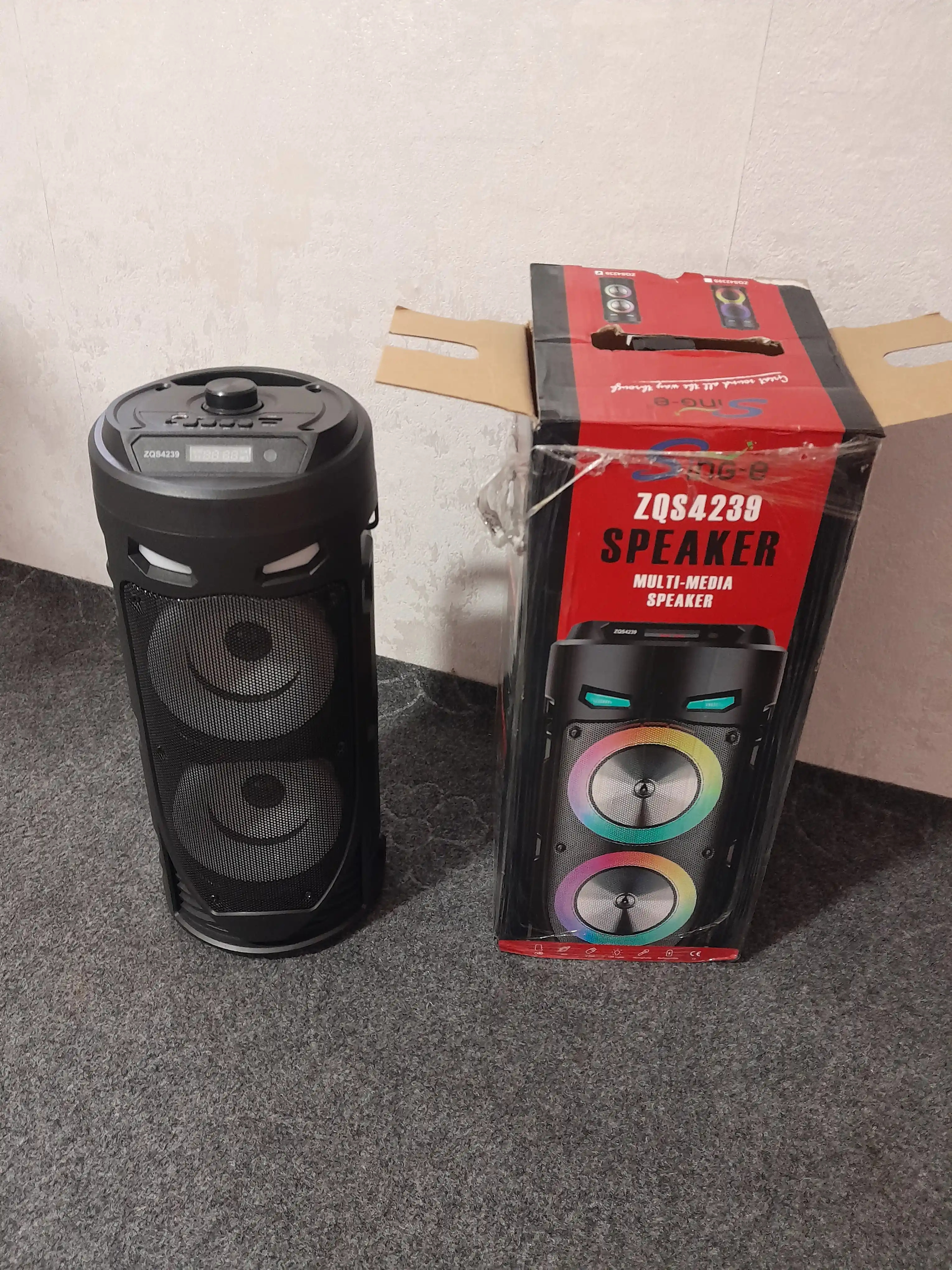 Katta simsiz Bluetooth karnay, karaoke, RGB yoritgichli, mikrofon va pultli