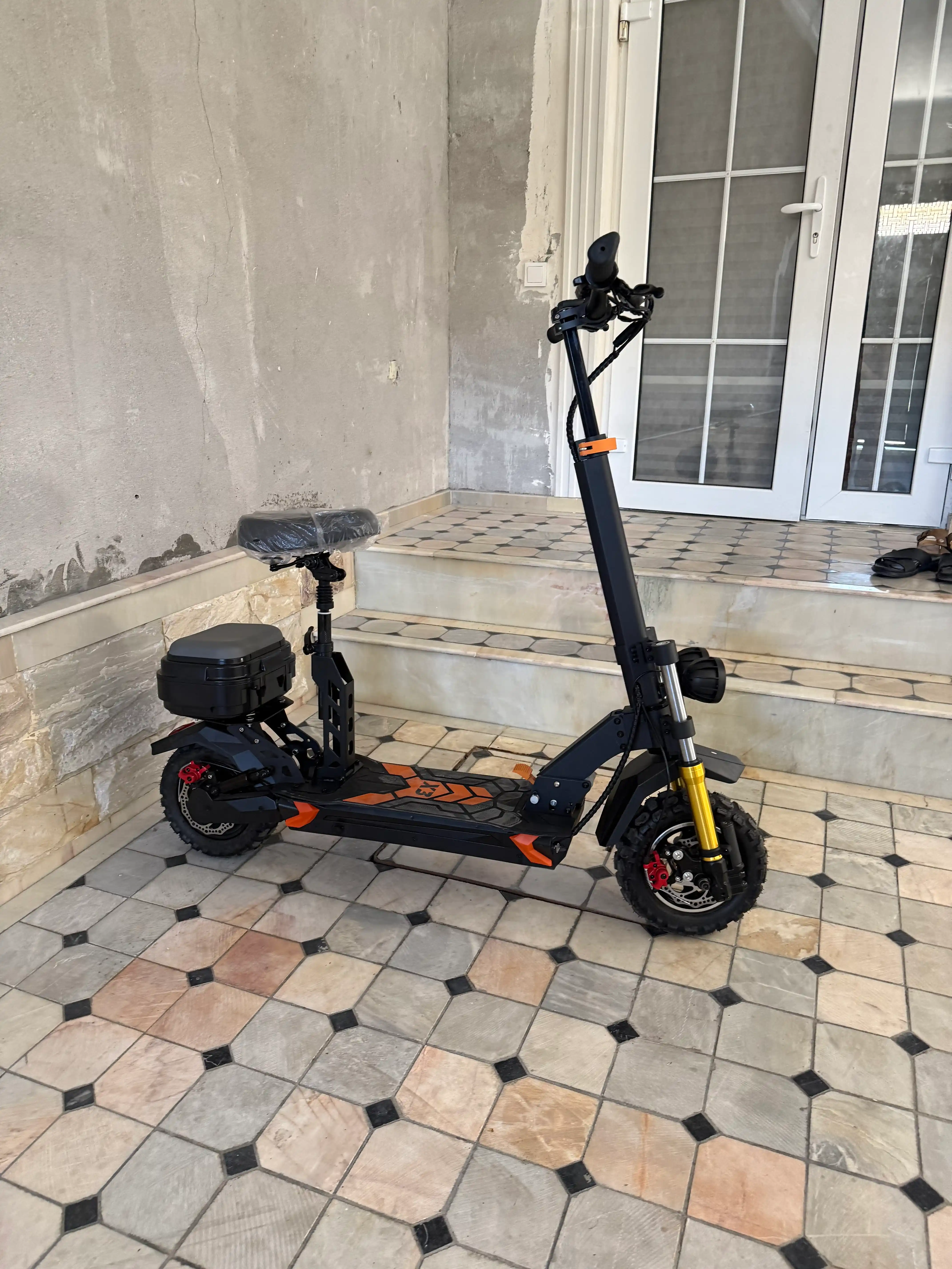 Elektr samokat o‘rindiqli