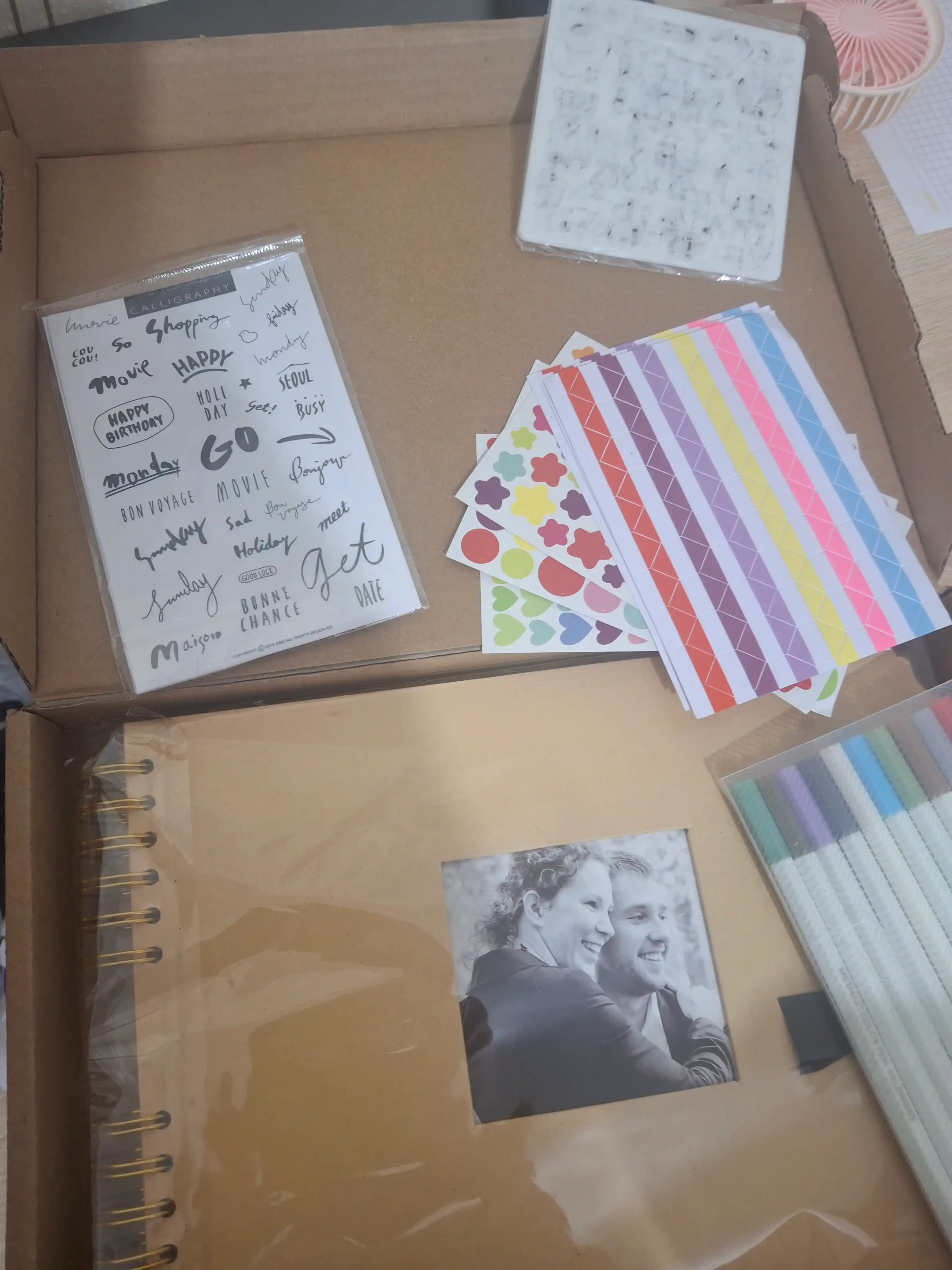 Bolalar, oila, to'y uchun fotoalbom, rasmlar uchun albom, sketchbuk, qora varaqlar bilan