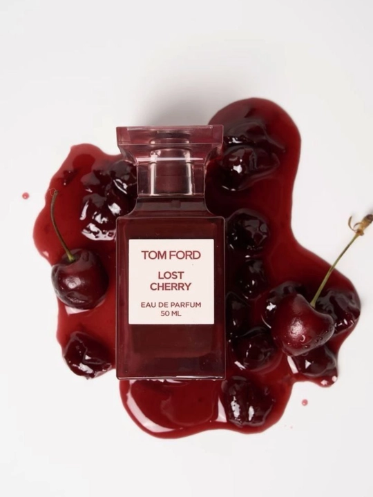 Ayollar uchun parfyumlangan suvi Tom Ford Lost Cherry