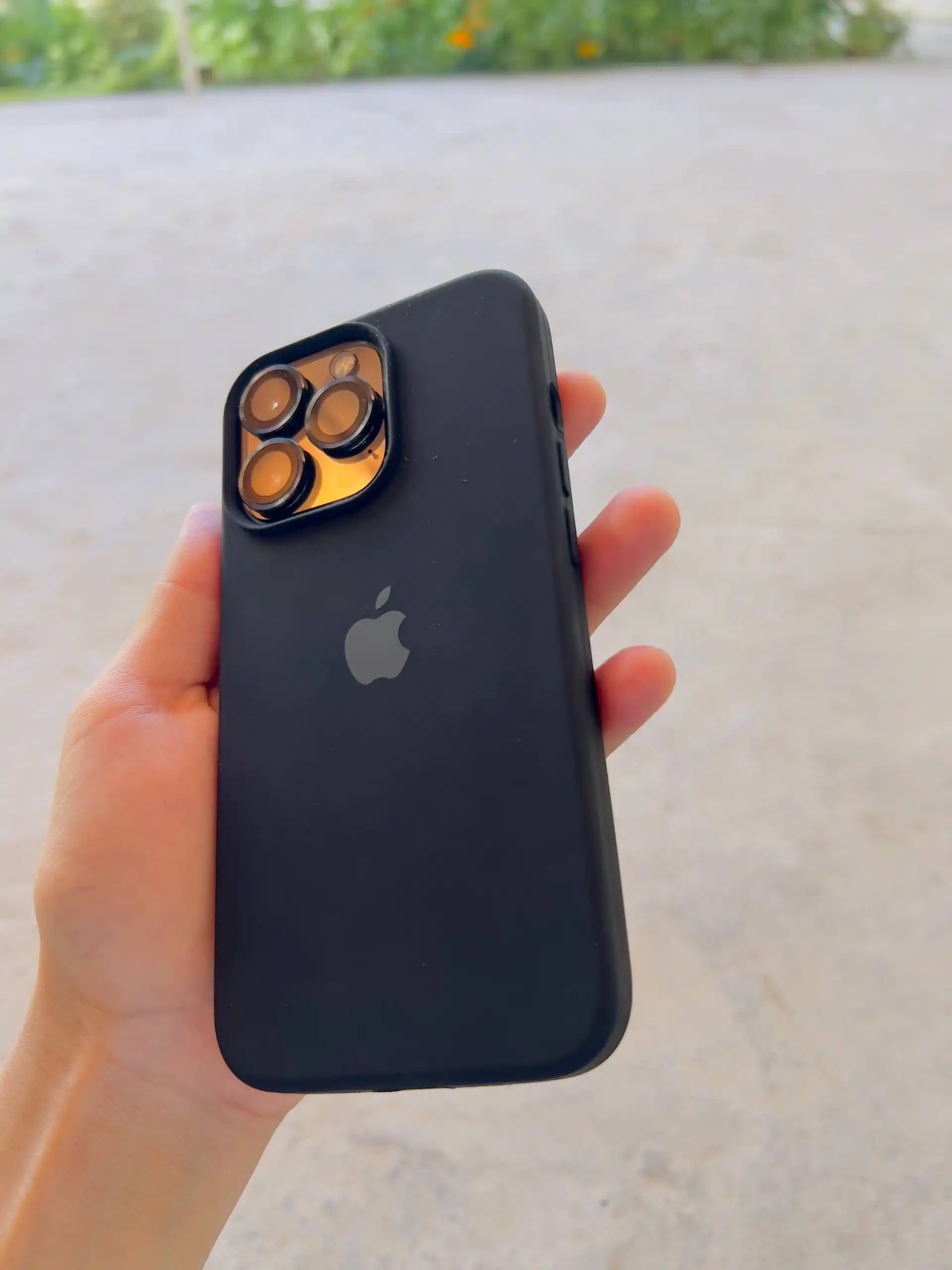 Защита камеры для смартфонов iPhone 11, 11 Pro, 12 Pro, 13 Pro, 14 Pro, 15 Pro, 16 Pro Max
