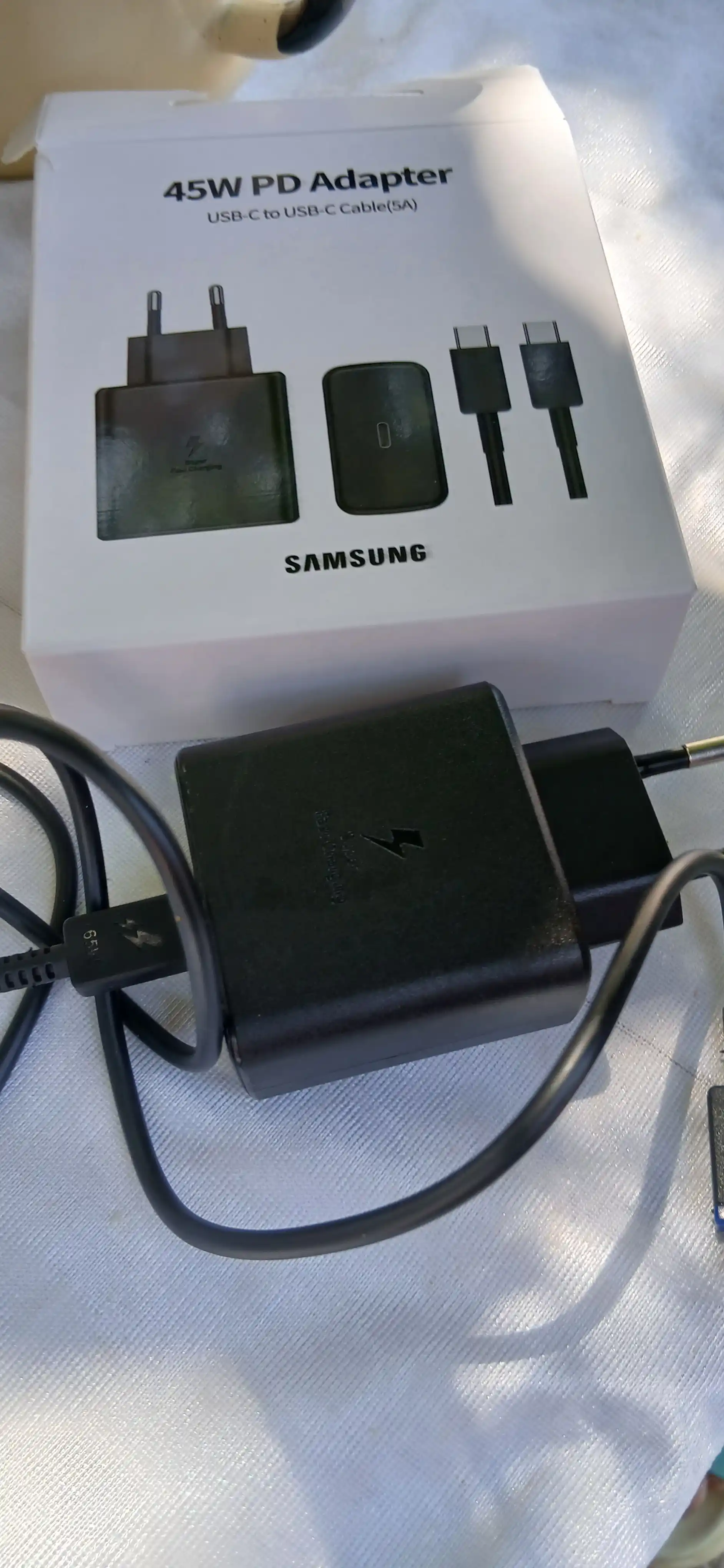 Samsung 45W PD Adapter – мощное и безопасное зарядное устройство
