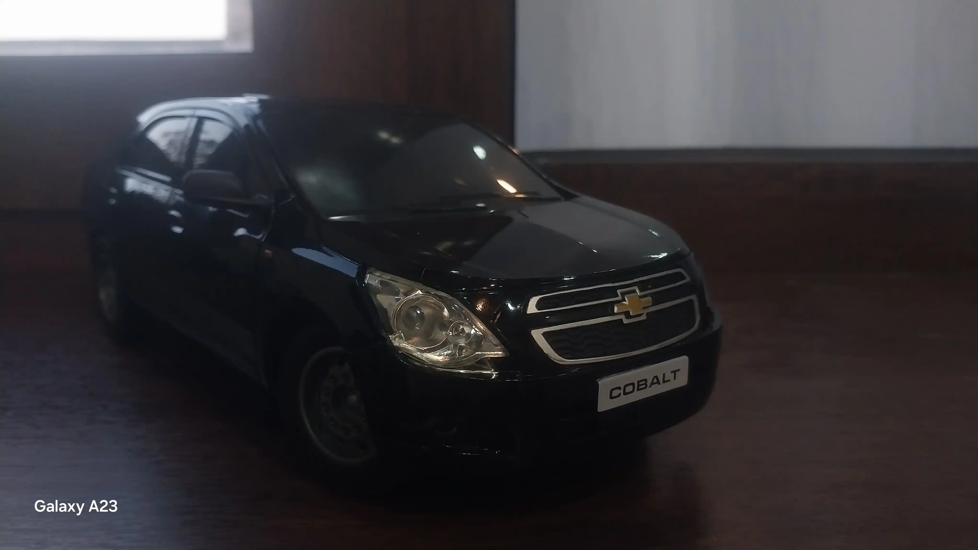 Машинка на пульте управления FIDGO Chevrolet Cobalt, 1:16, с аккумулятором