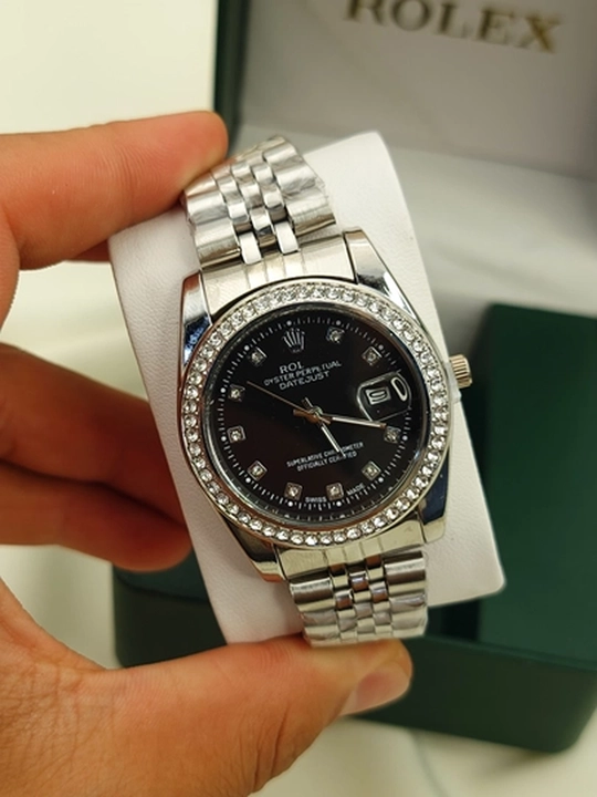 Женские классические наручные часы