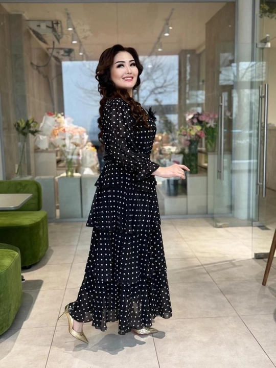 Ayollar kiyimi, ayollar ko`ylaklari, kiyimlar, oqshom ko`ylaklari, shifon ko`ylaklar