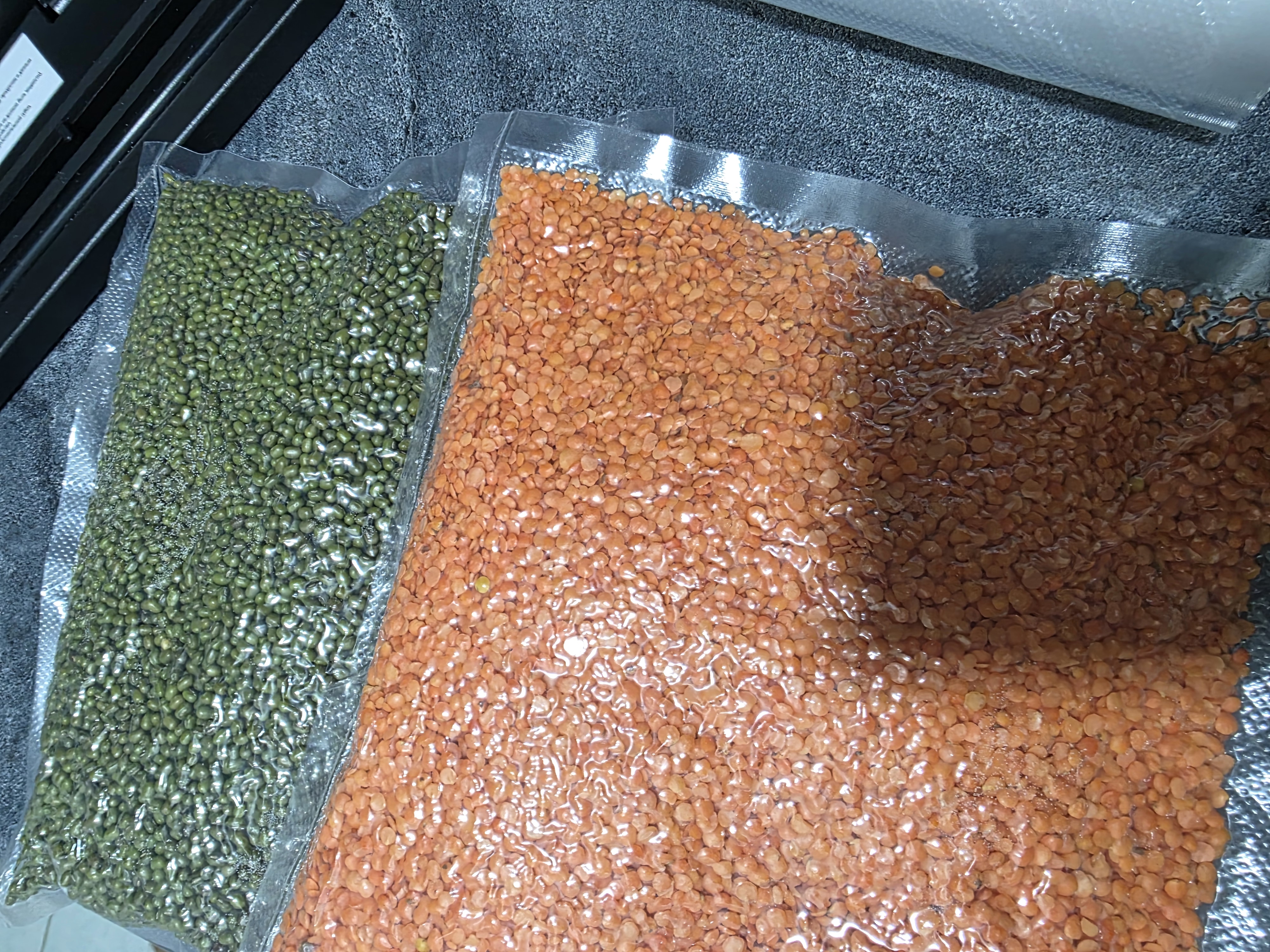 Вакууматор для продуктов, вакуумный упаковщик и запайщик пакетов