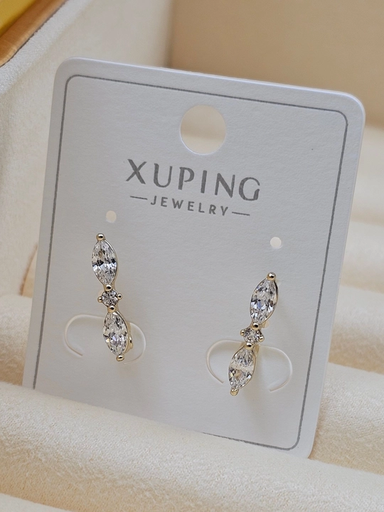 Xuping brendining oltin rangli ayollar ziraklari