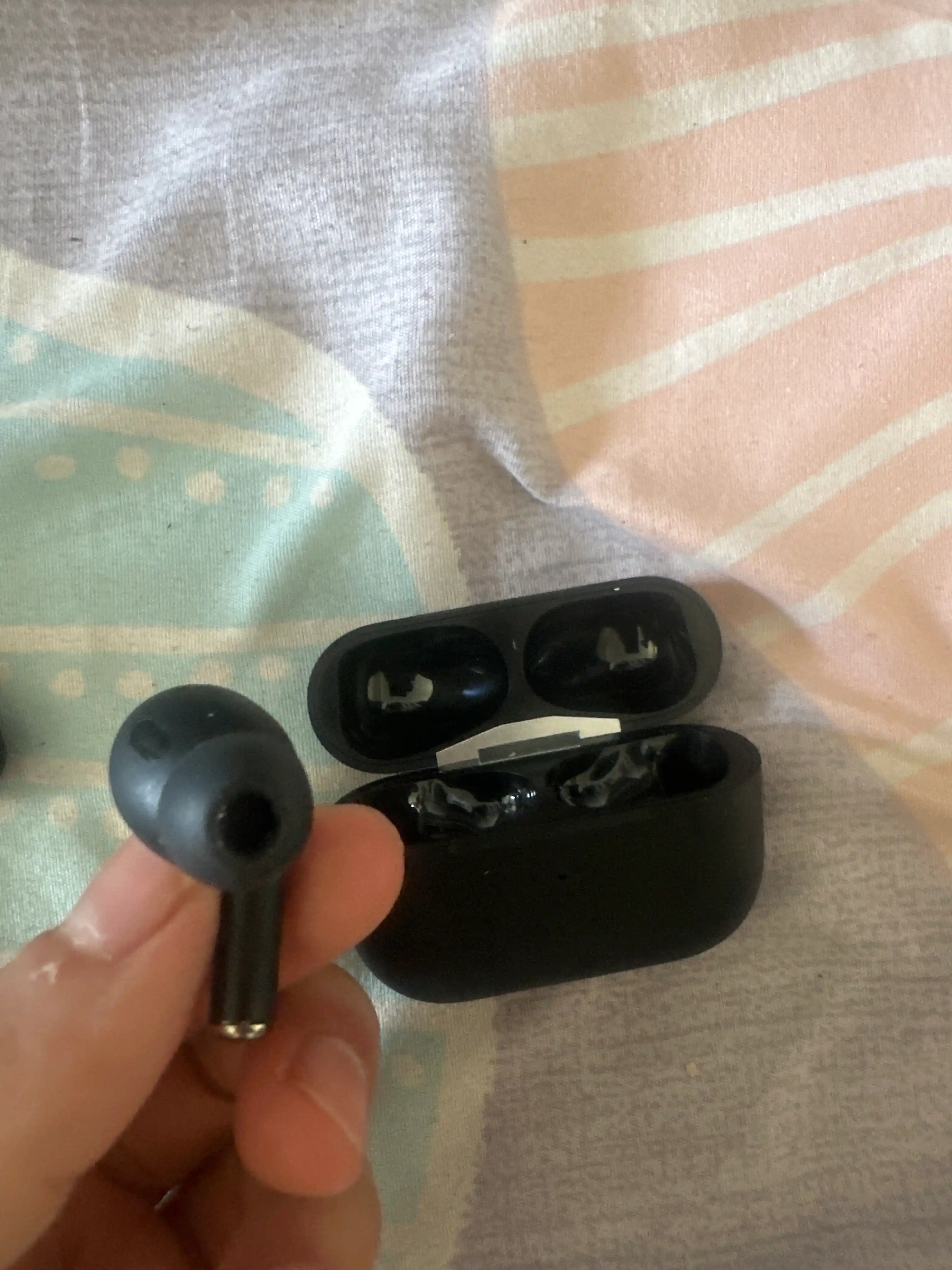 Беспроводные наушники, Pods Pro 2,чистый звук с активным шумоподавлением