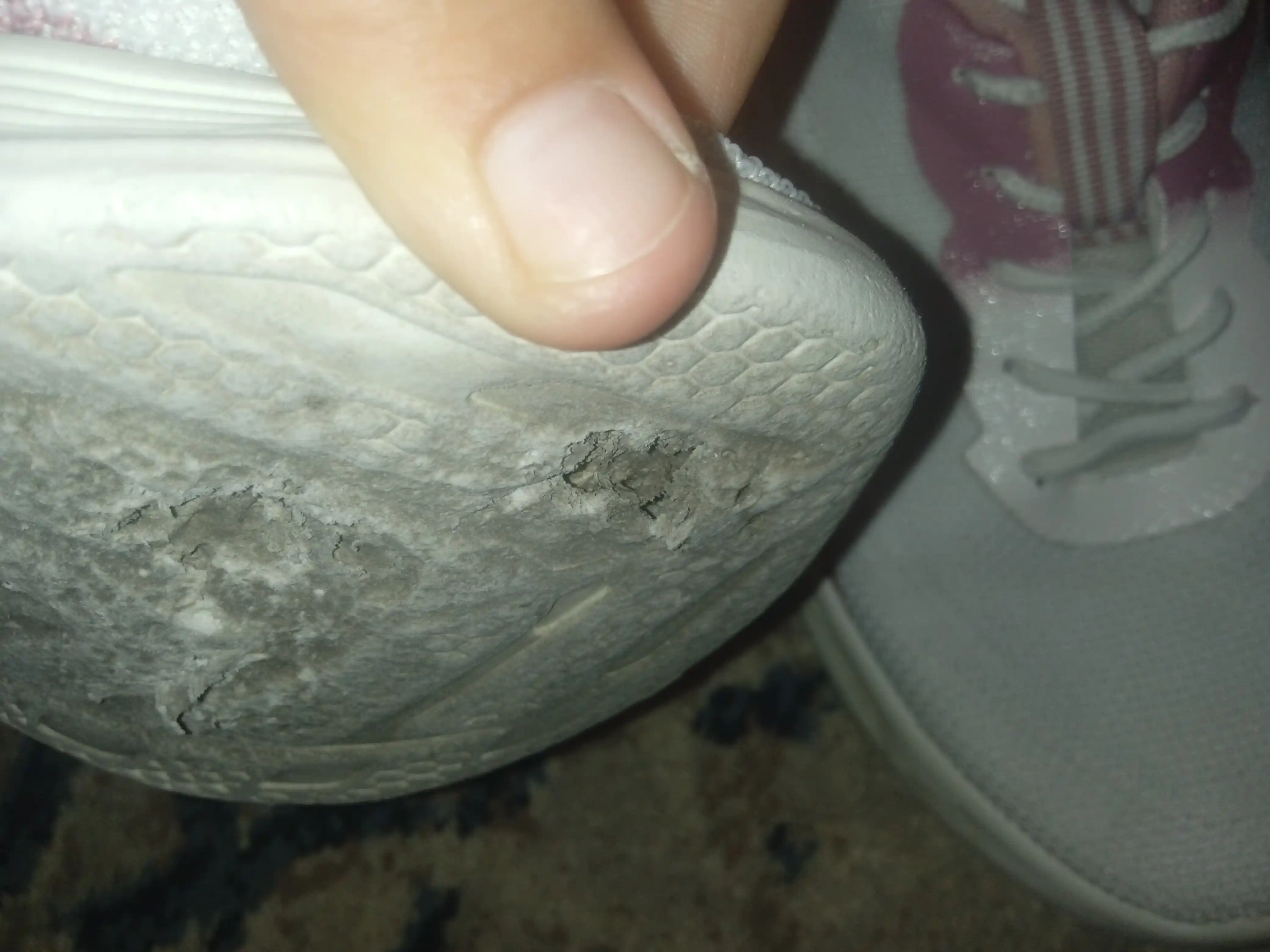 Shoozz ayollar uchun  to'rli engil krossovkalar