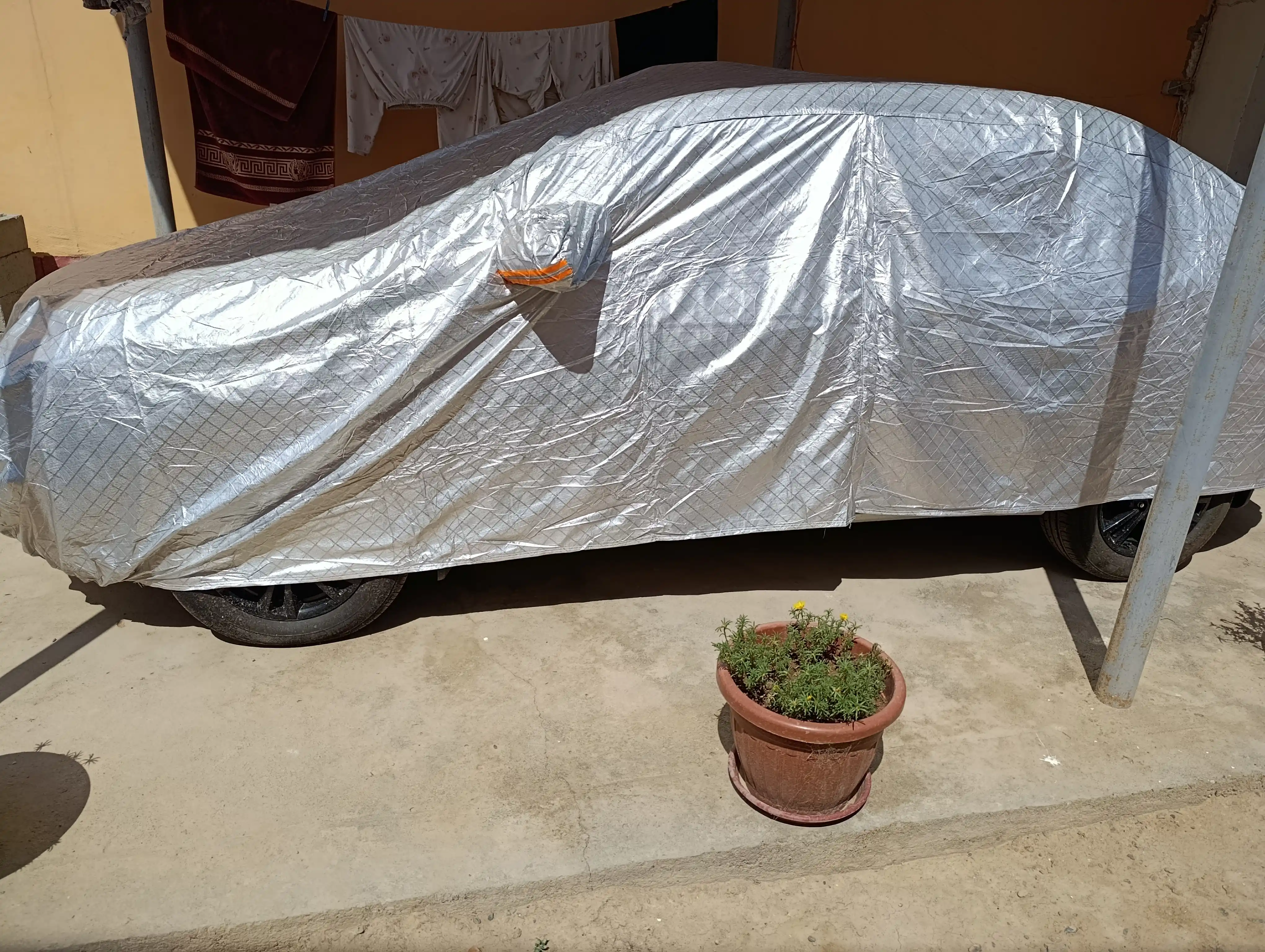 TENT barcha mavsumlarga mos keladigan universal suv o‘tkazmaydigan himoya g‘ilofi