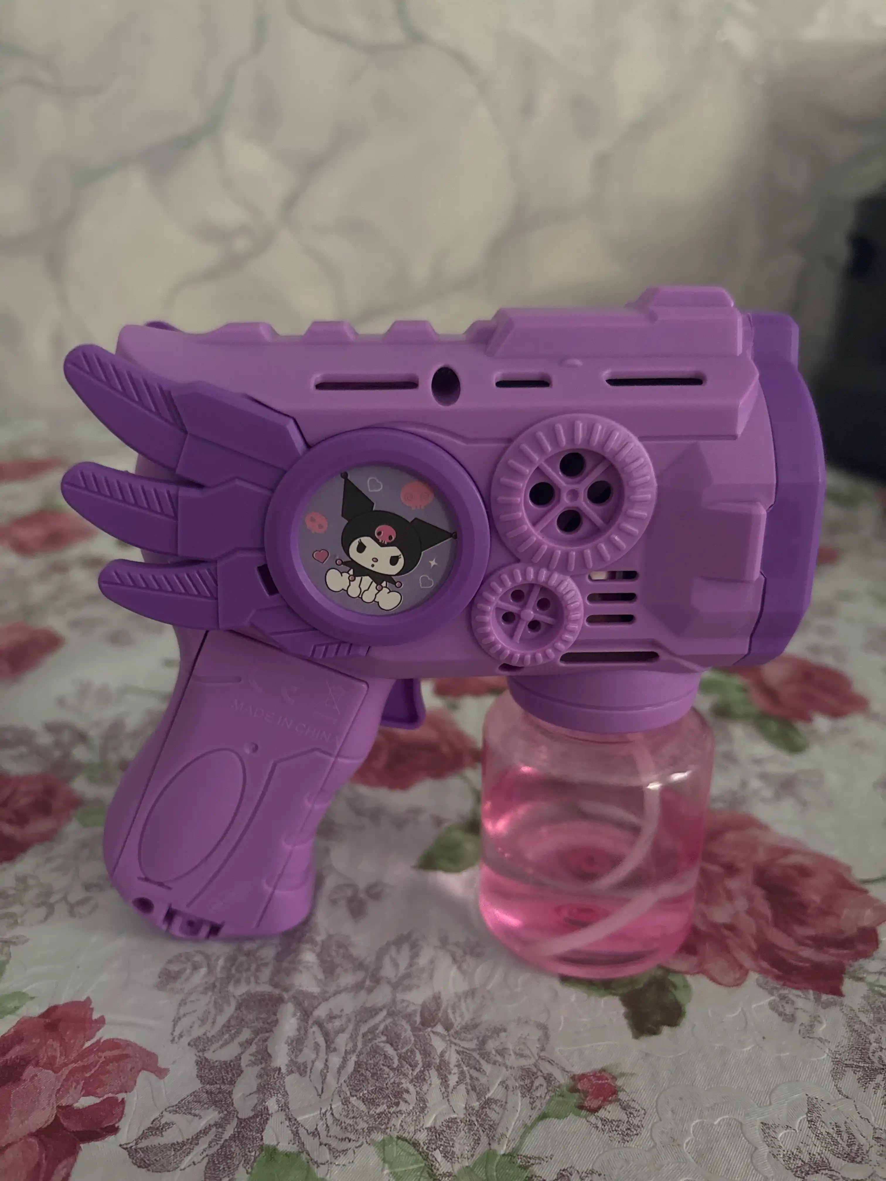 Sovun pufagi pistoleti, bubble gun, bolalar uchun o'yinchoq pufaklari