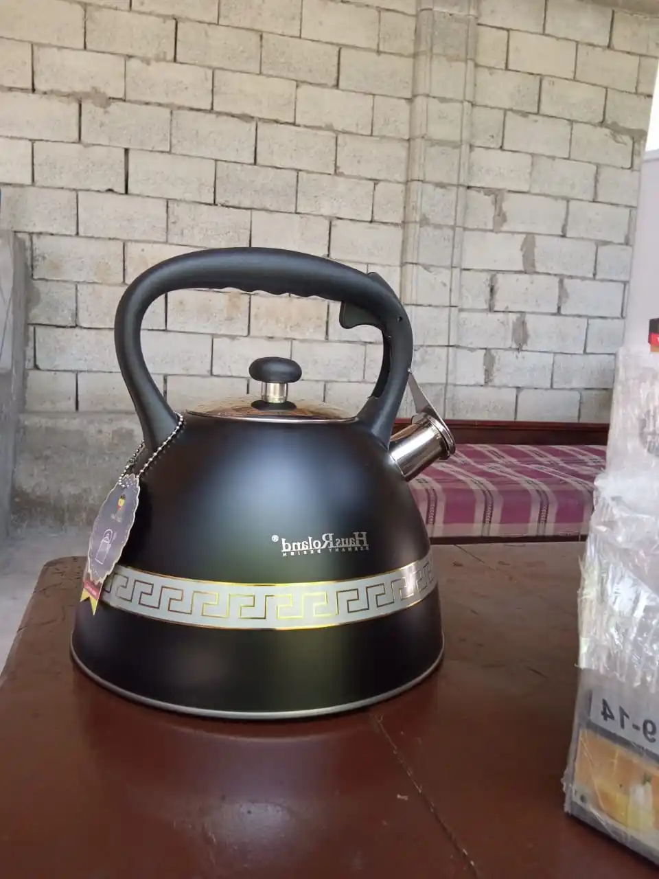 Haus Roland 3.0L choynak — zanglamaydigan po‘lat, hushtakli