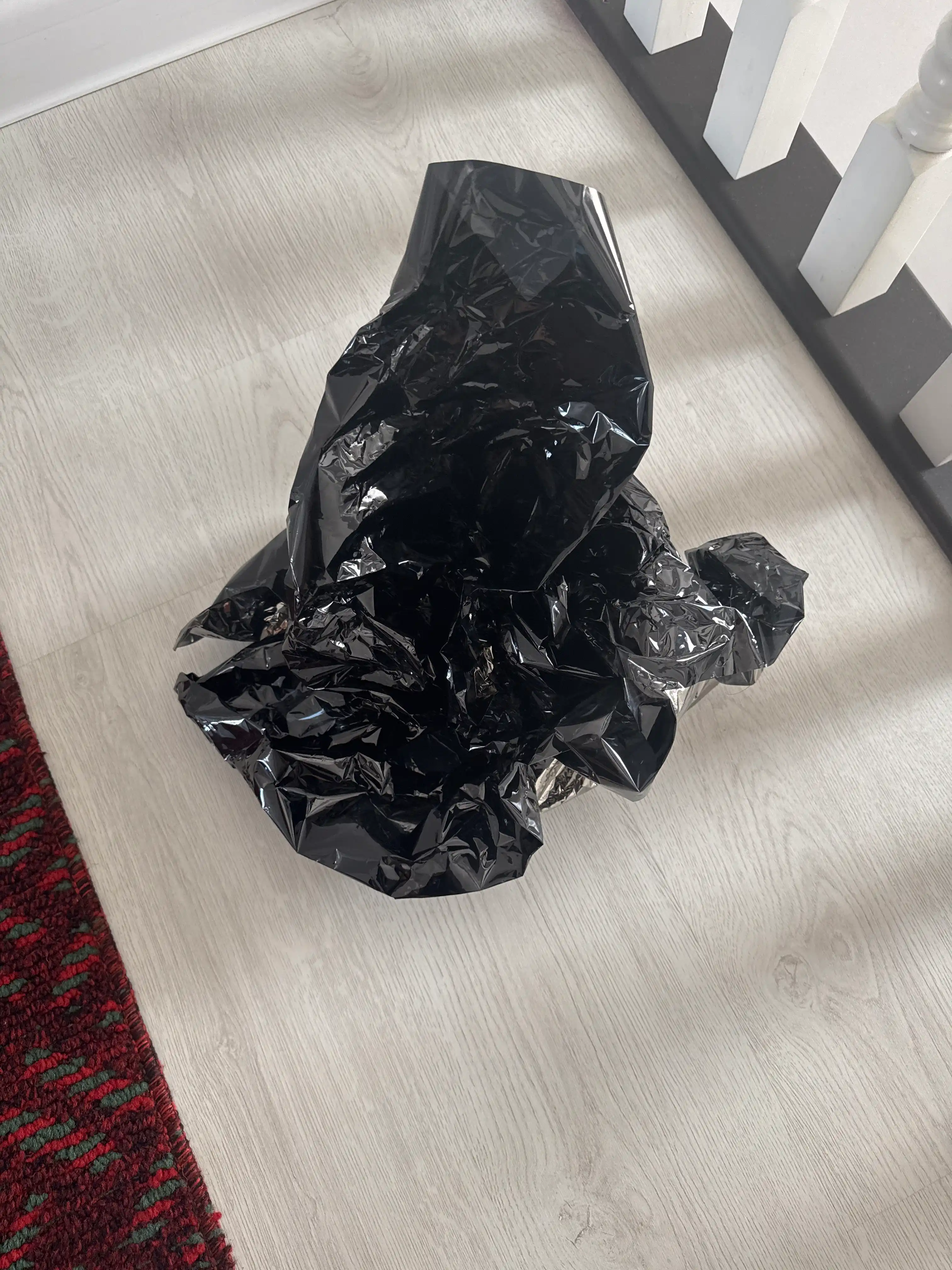 Derazalar uchun quyoshga qarshi oyna plyonkasi, 4 metr gacha