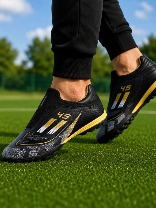 Futzal krasovka 45 model, zal uchun buts, slipon futbol oyoq kiyim