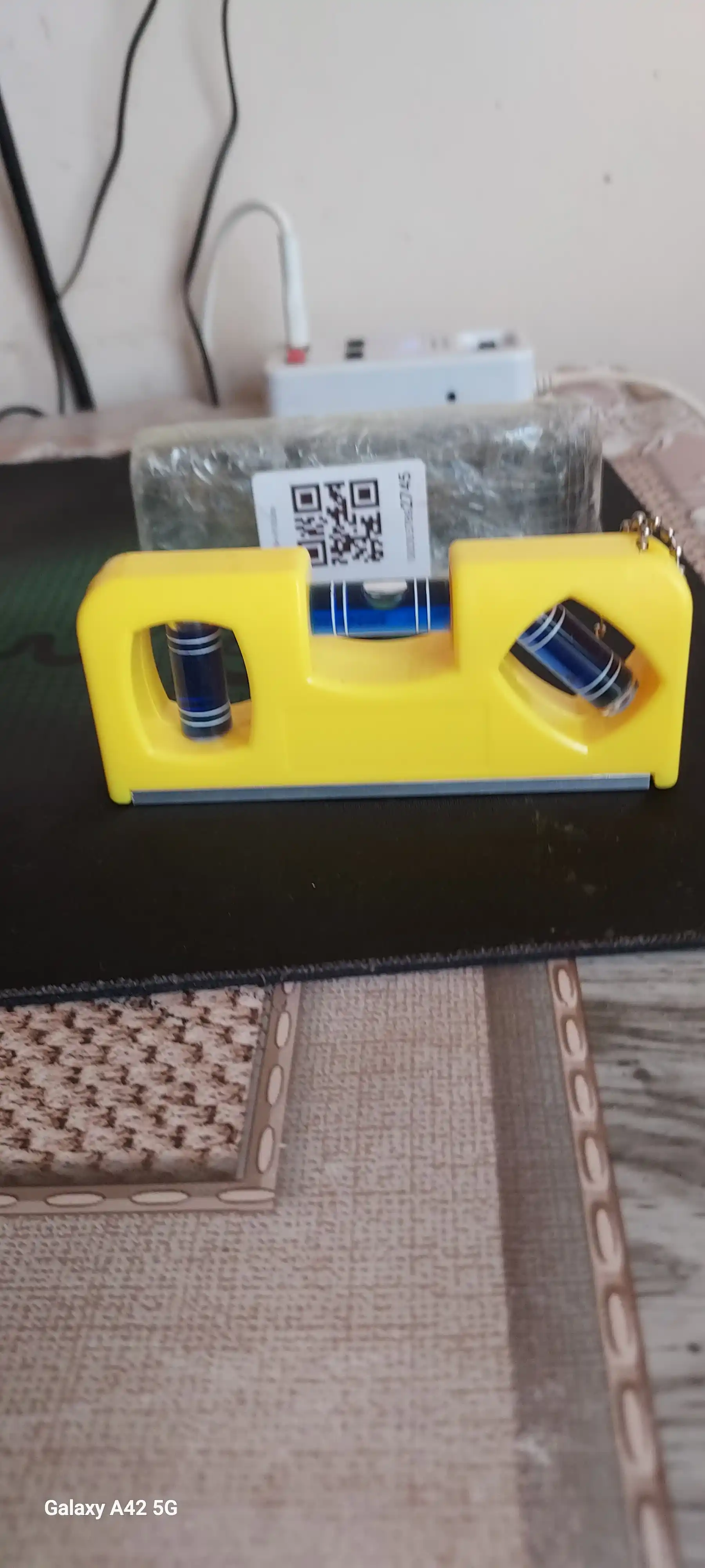 Qurilish uchun tekislash asbobi, magnit, uch tekislik, 100 mm