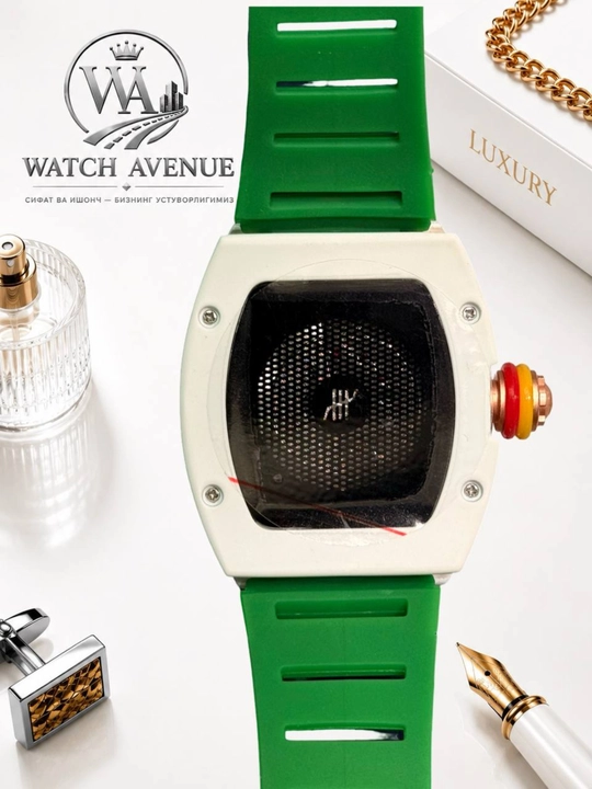 Наручные часы в Richard Mille, кварцевые, с календарем, силиконовый ремешок