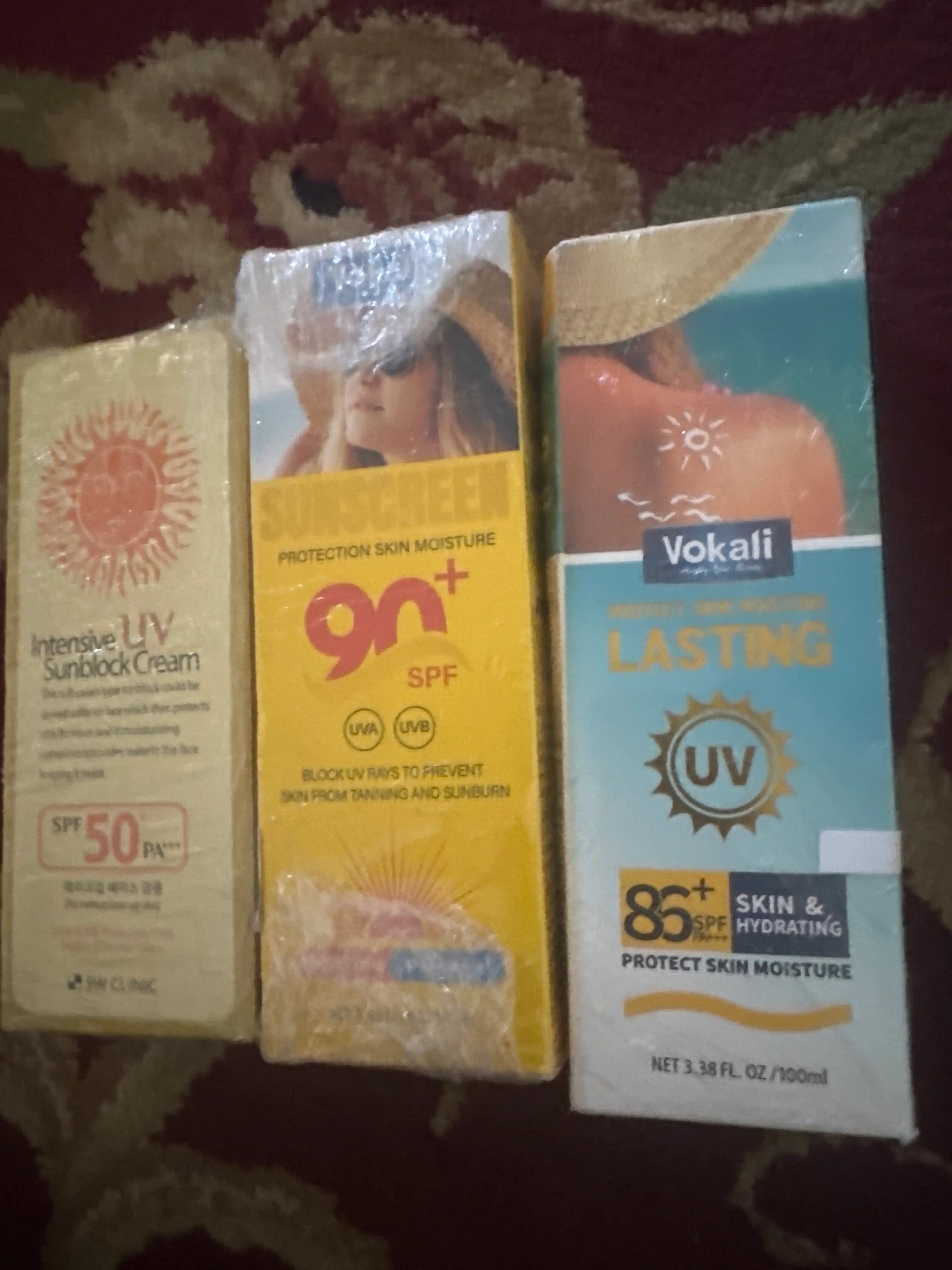 Солнцезащитный крем Vokali sunscreen  SPF +90 pa ++++