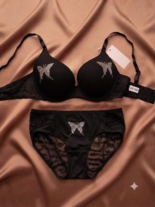Ayollar uchun Elegant Lace ichki kiyim to‘plami - 