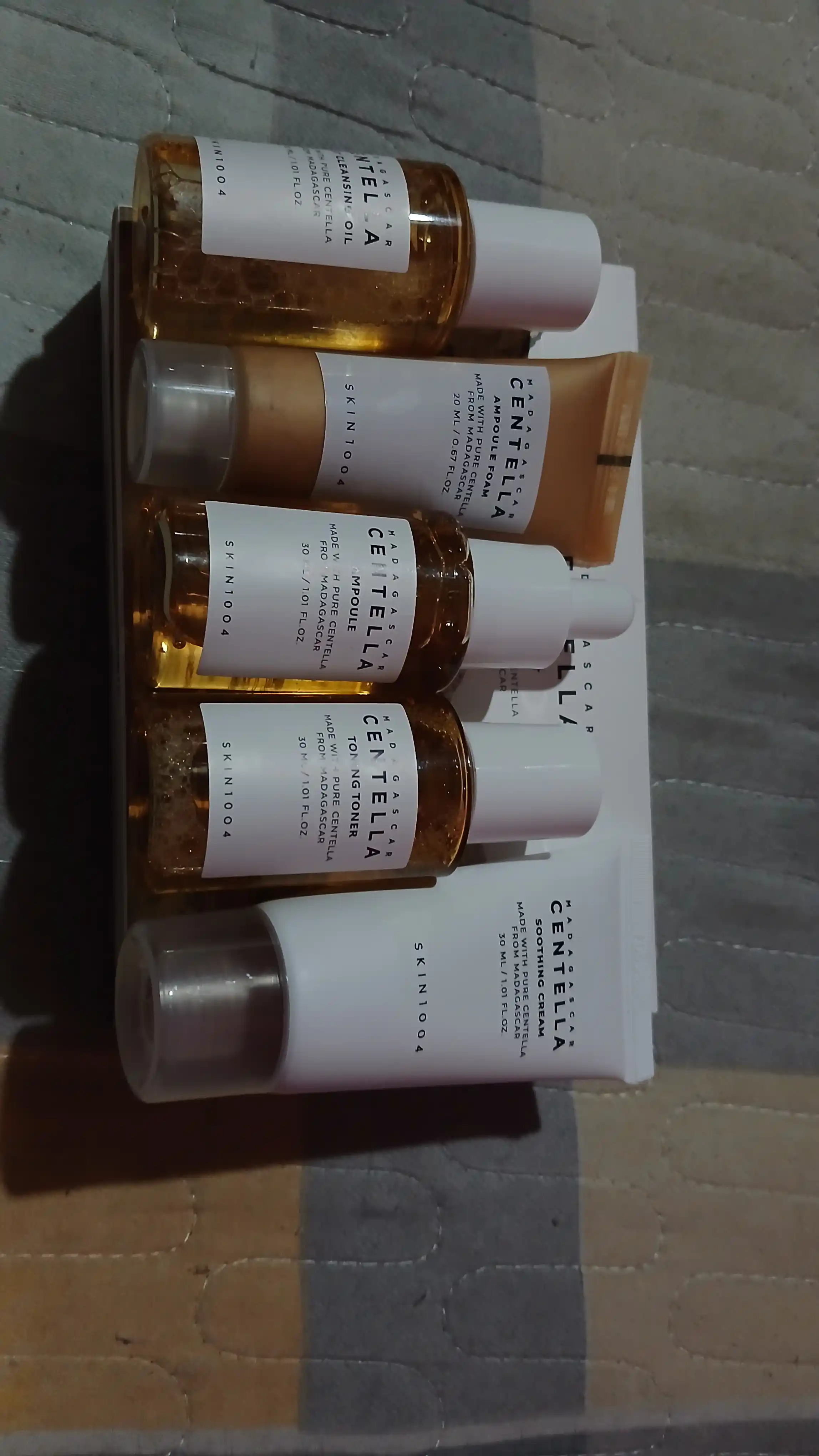Sentella yuz parvarishi to‘plami Centella SKIN1004 Madagaskar sentellasi bilan, 5x1