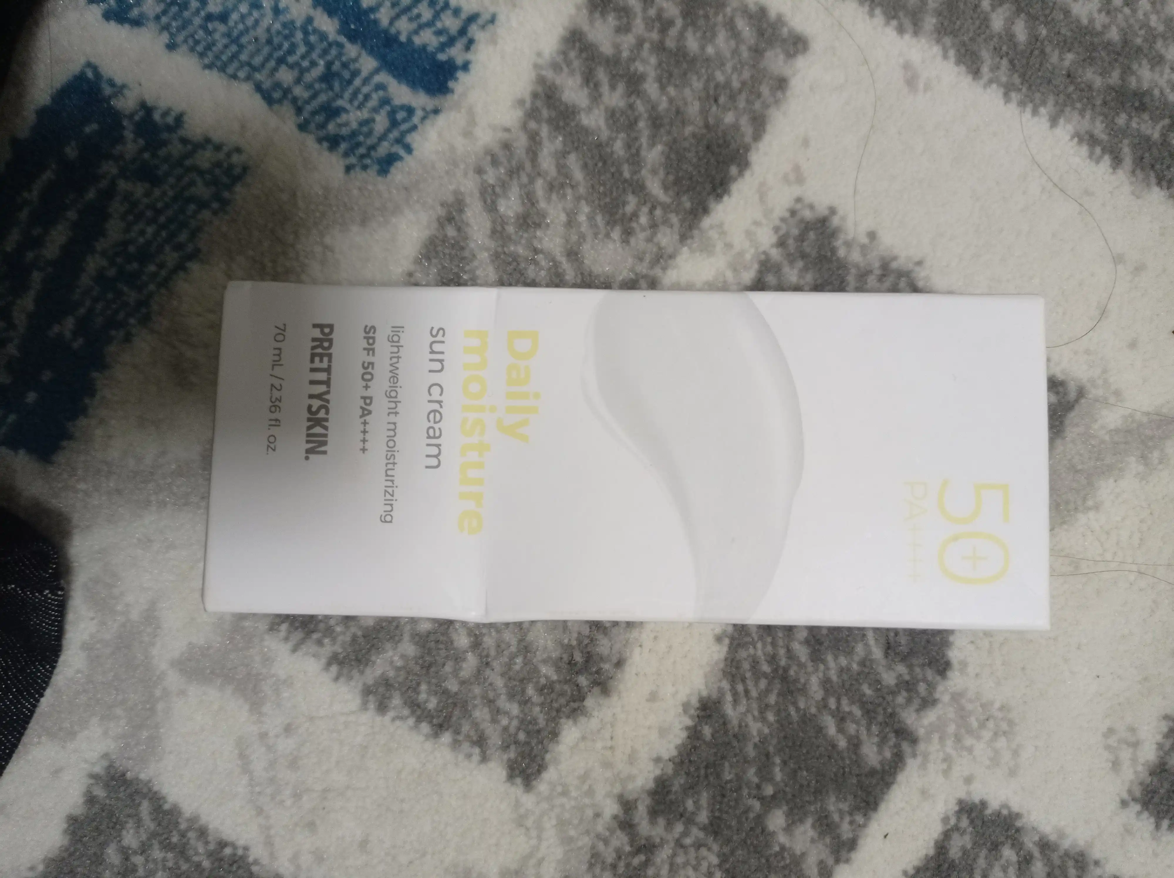 Pretty Skin Yuz uchun namlovchi, quyoshdan himoyalovchi krem SPF50+ PA++++ 4 xil, 70 ml
