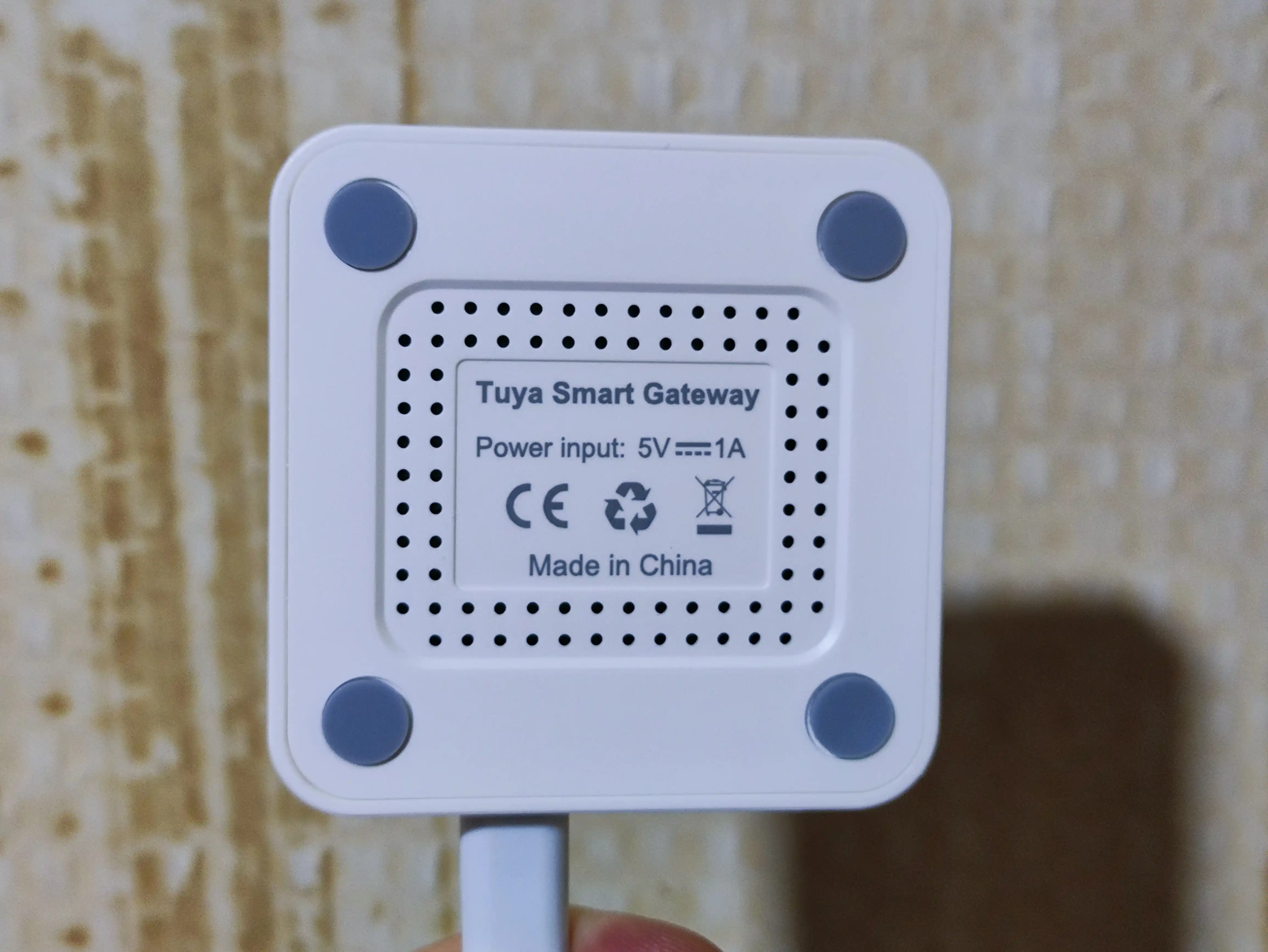 ZigBee 3.0 Smart Gateway Tuya Smart Life WiFi Bluetooth Aqlli Uy Markaziy Hub
