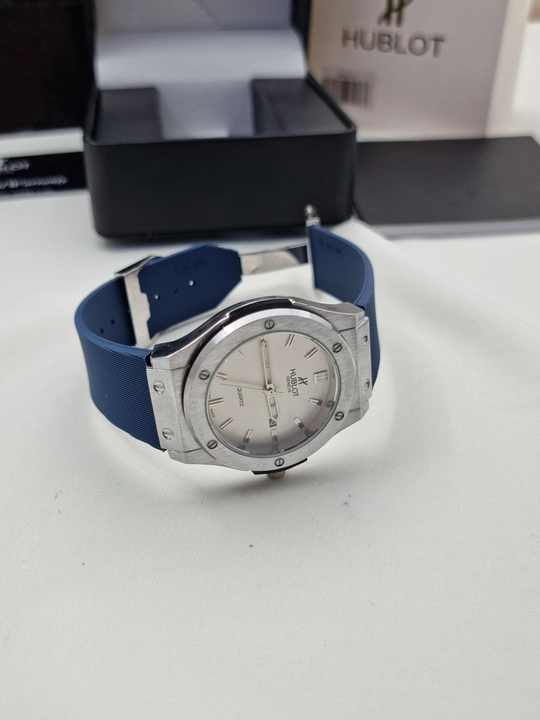 Erkaklar qo‘l soati Hublot Quartz – Mineral shisha, silikon remeshok, sana ko‘rsatkichi