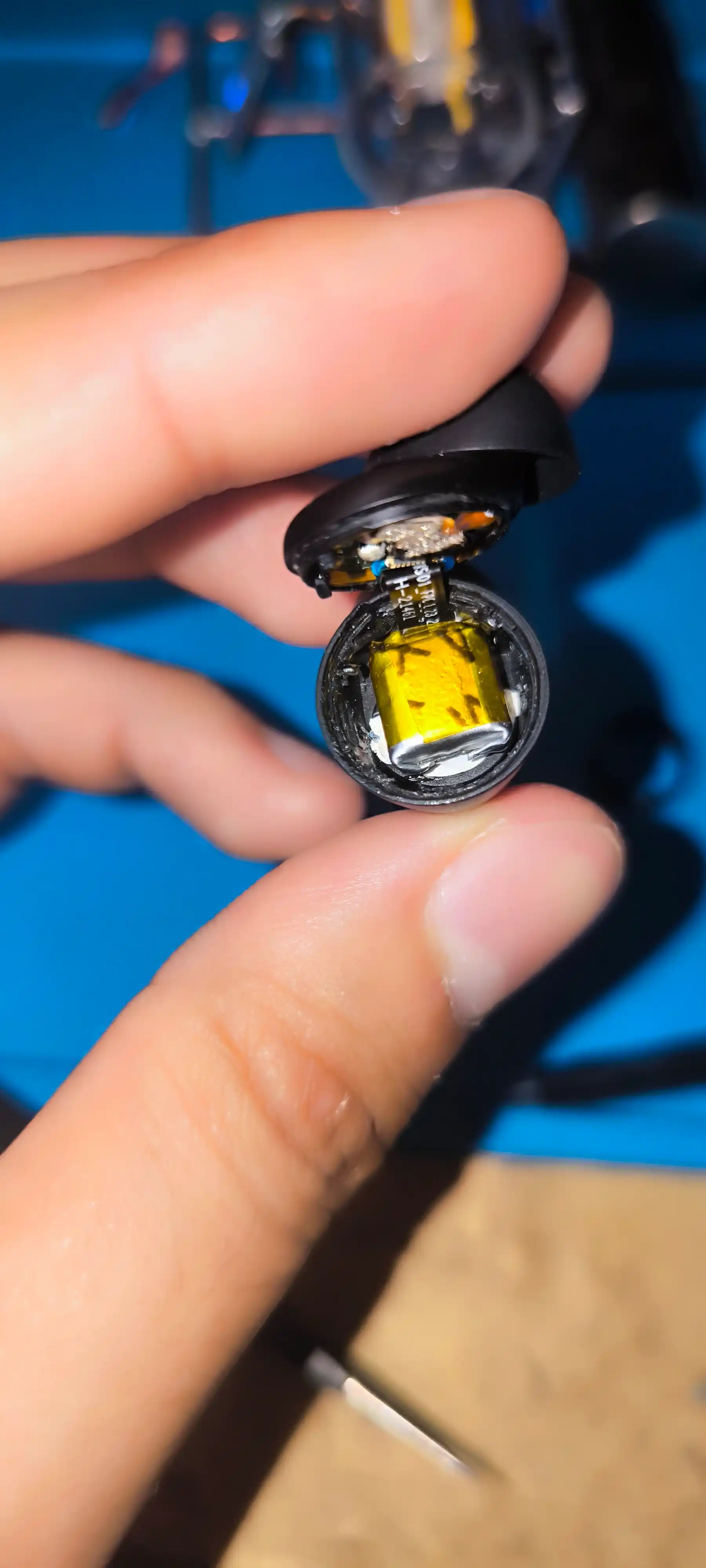 Аккумулятор для Airpods CASE и наушников, для кейса 200 mAh, емкость наушника 30 мАч