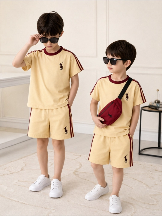 O‘g‘il bolalar yozgi kiyimi, 3 qismli komplekt futbolka shortik va sumka