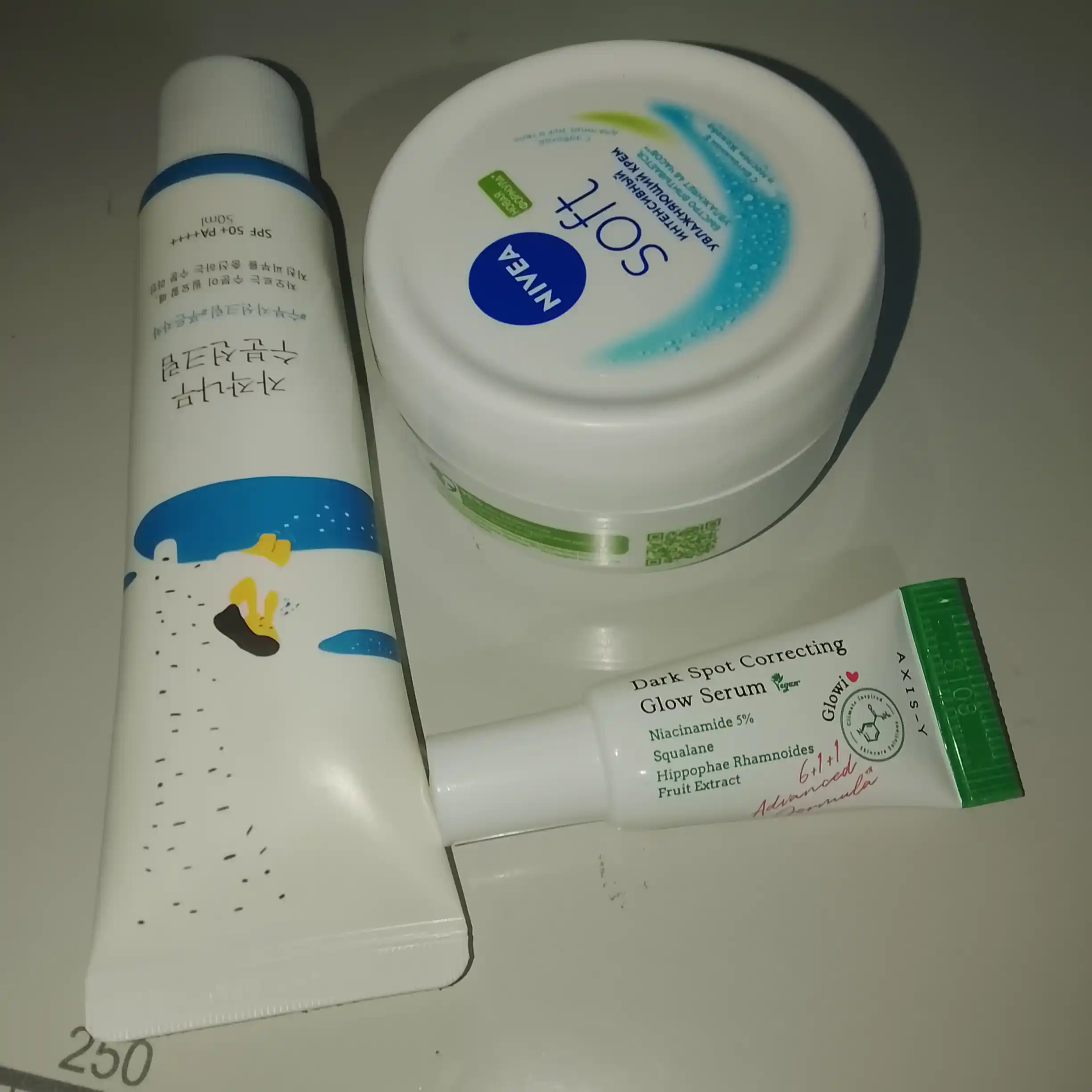 AXIS-Y Dark Spot Correcting Glow Serum 50 ml — осветляющая сыворотка от пигментных пятен
