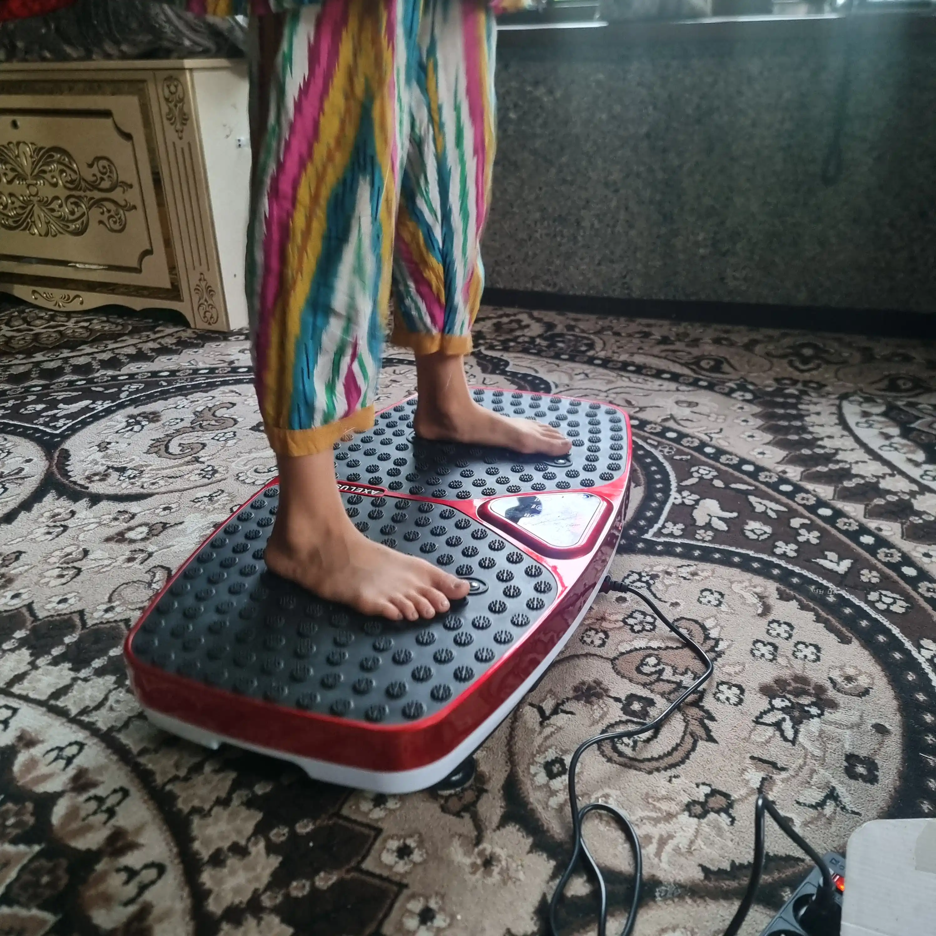 180KG, Vibro platforma, vazn yo'qotish uskunalari, fitnes tebranish mashinasi, pulti bilan