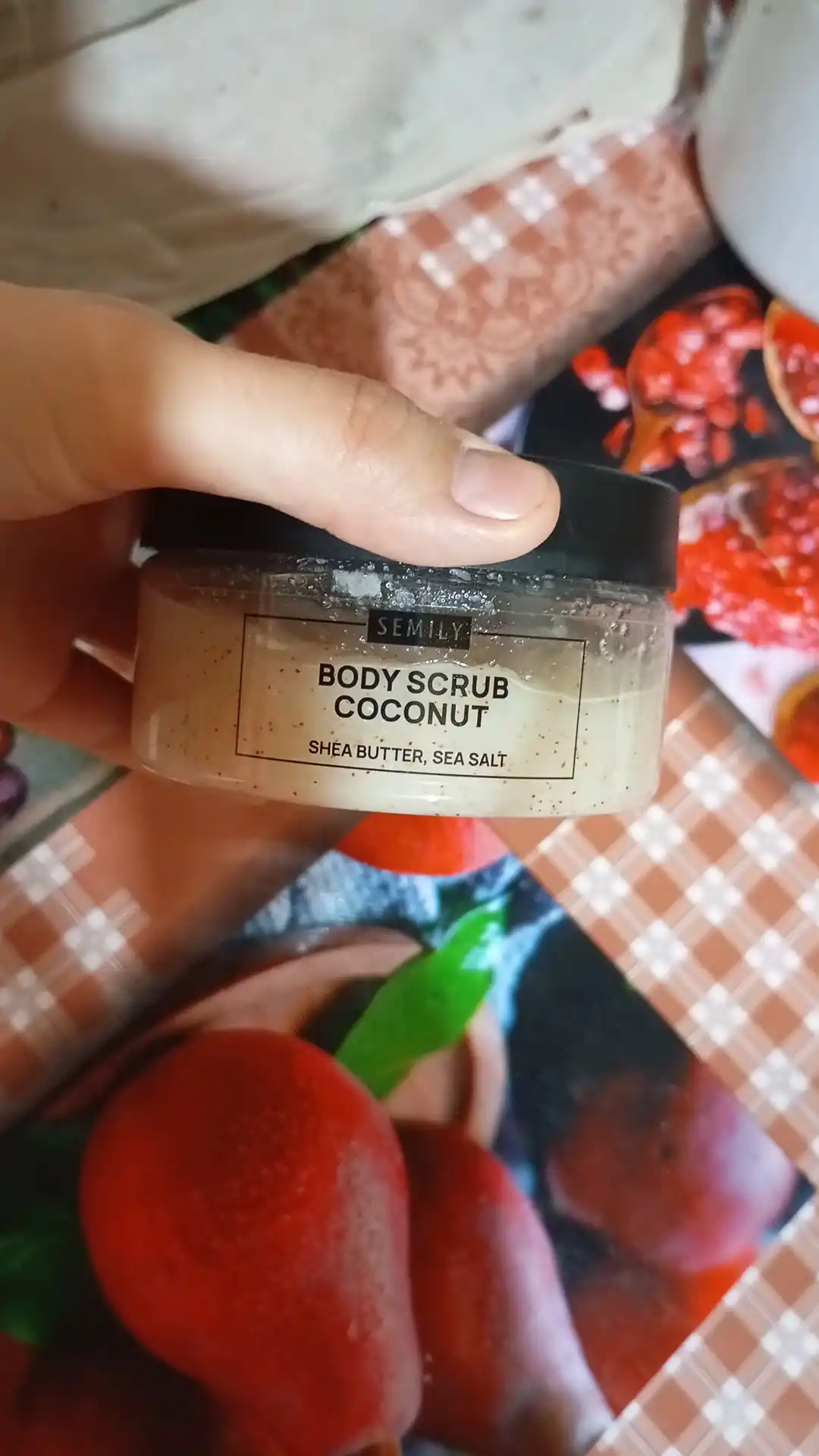 Скраб для тела SEMILY увлажняющий body scrub пилинг для тела 300 мл манго,шоколад,кокос