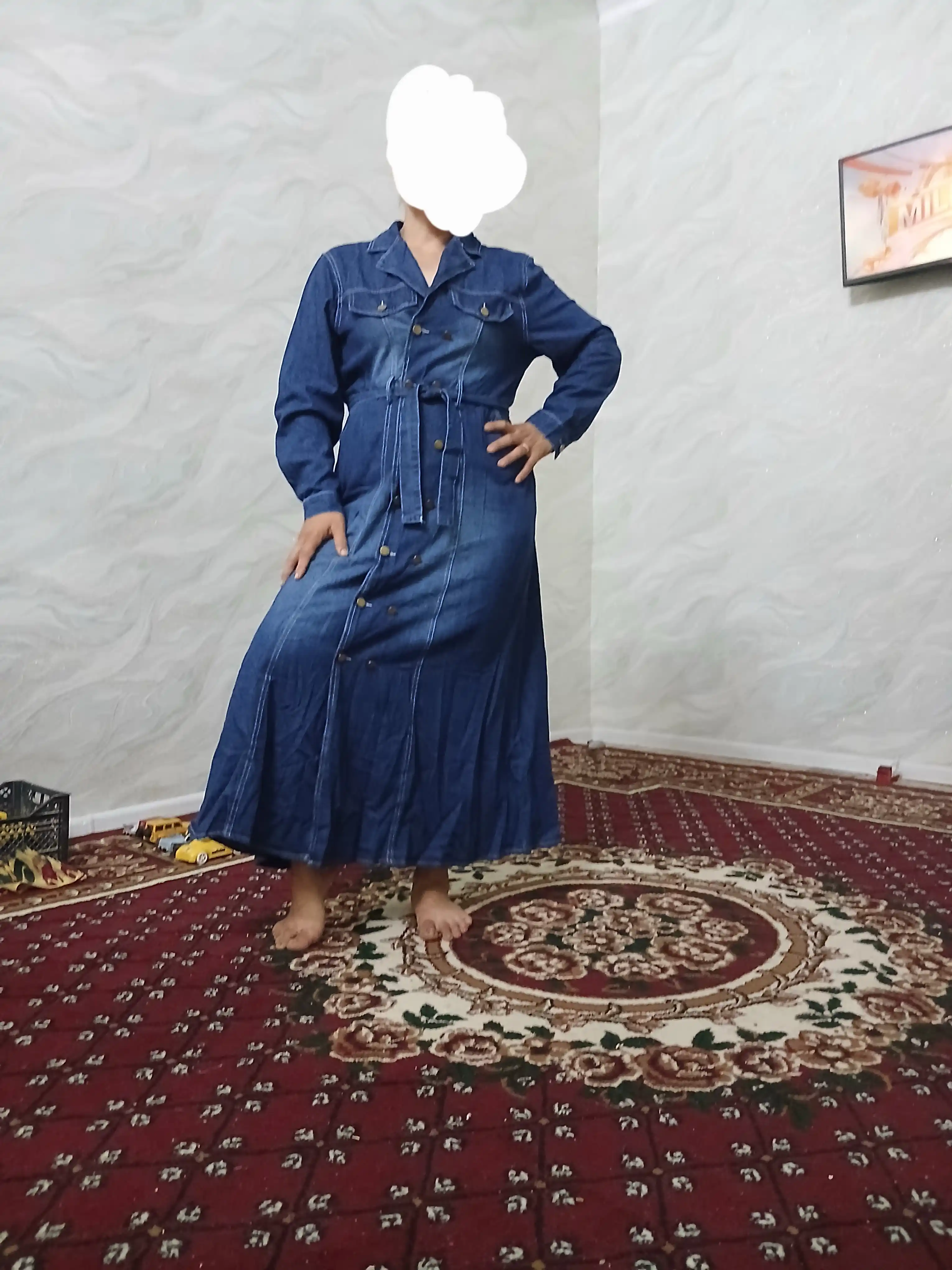 Ayollar uchun uzun jinsi ko‘ylak belbog‘li, bahor va yoz fasillri uchun
