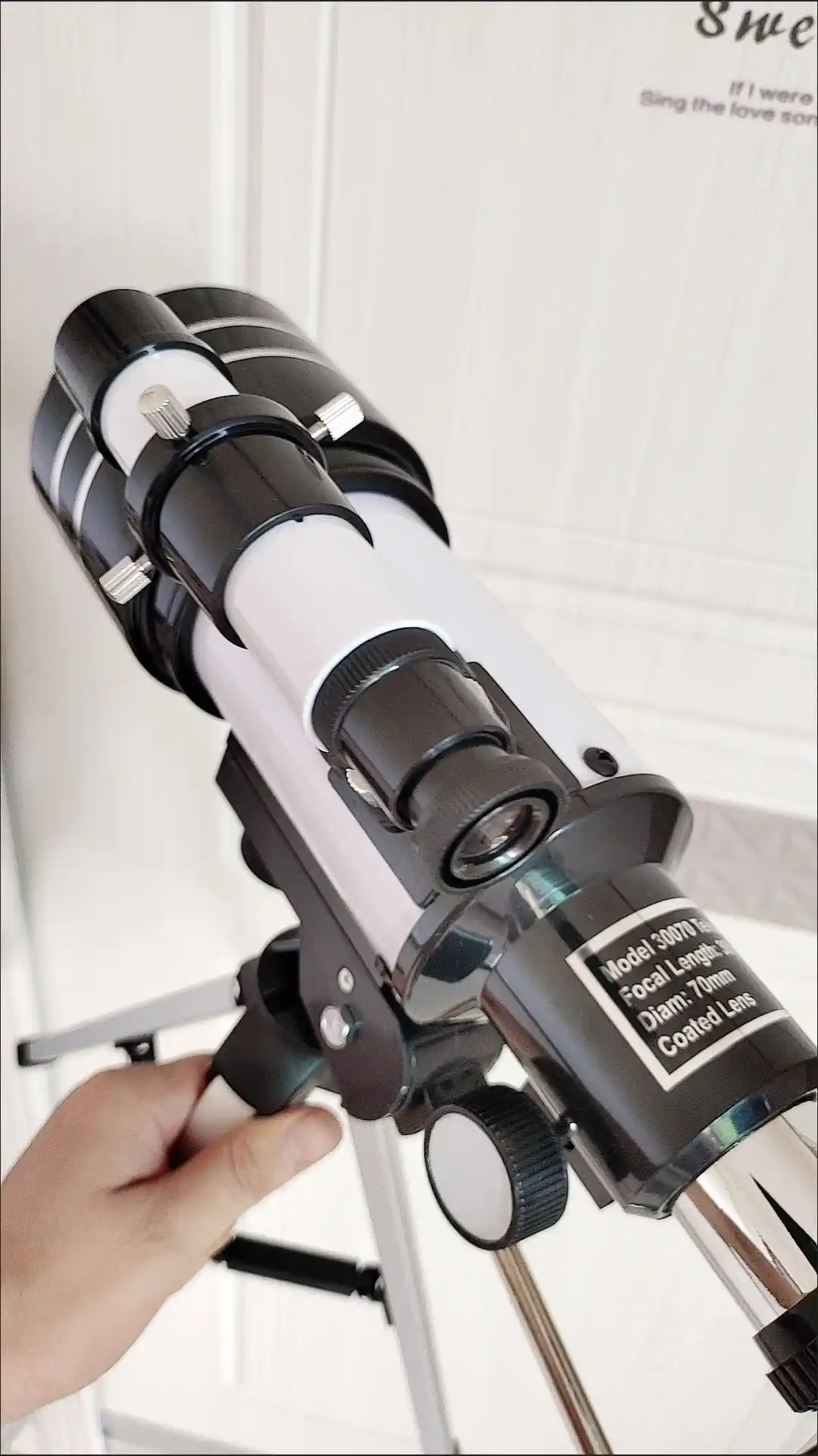 Teleskop F30070M, 70 mm obyektiv, 150x kattalashtirish, tripod bilan | Telescope