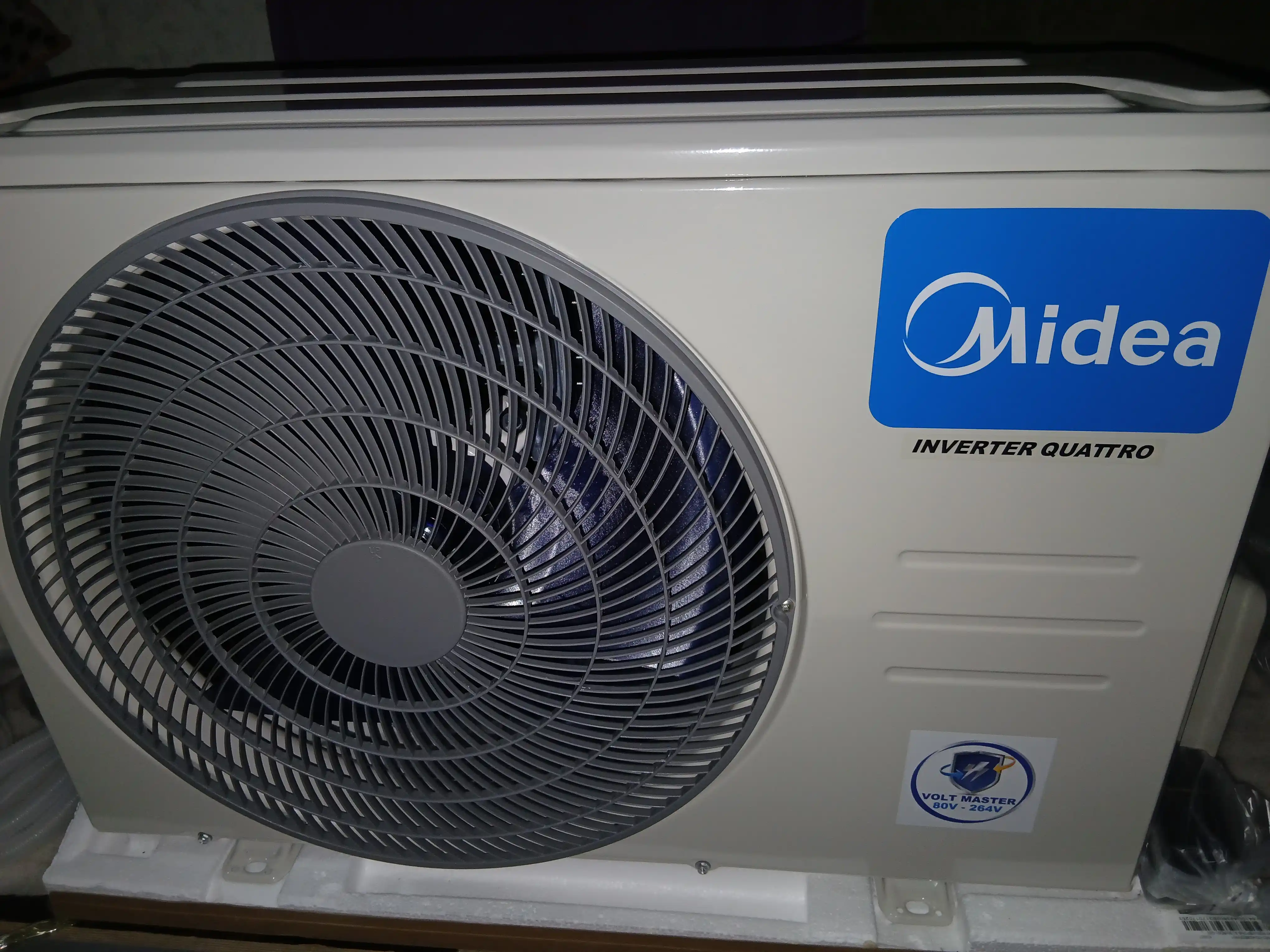 Кондиционер Midea ALBA PRO Inverter, тихий, экономия до 30%, низкое напряжение