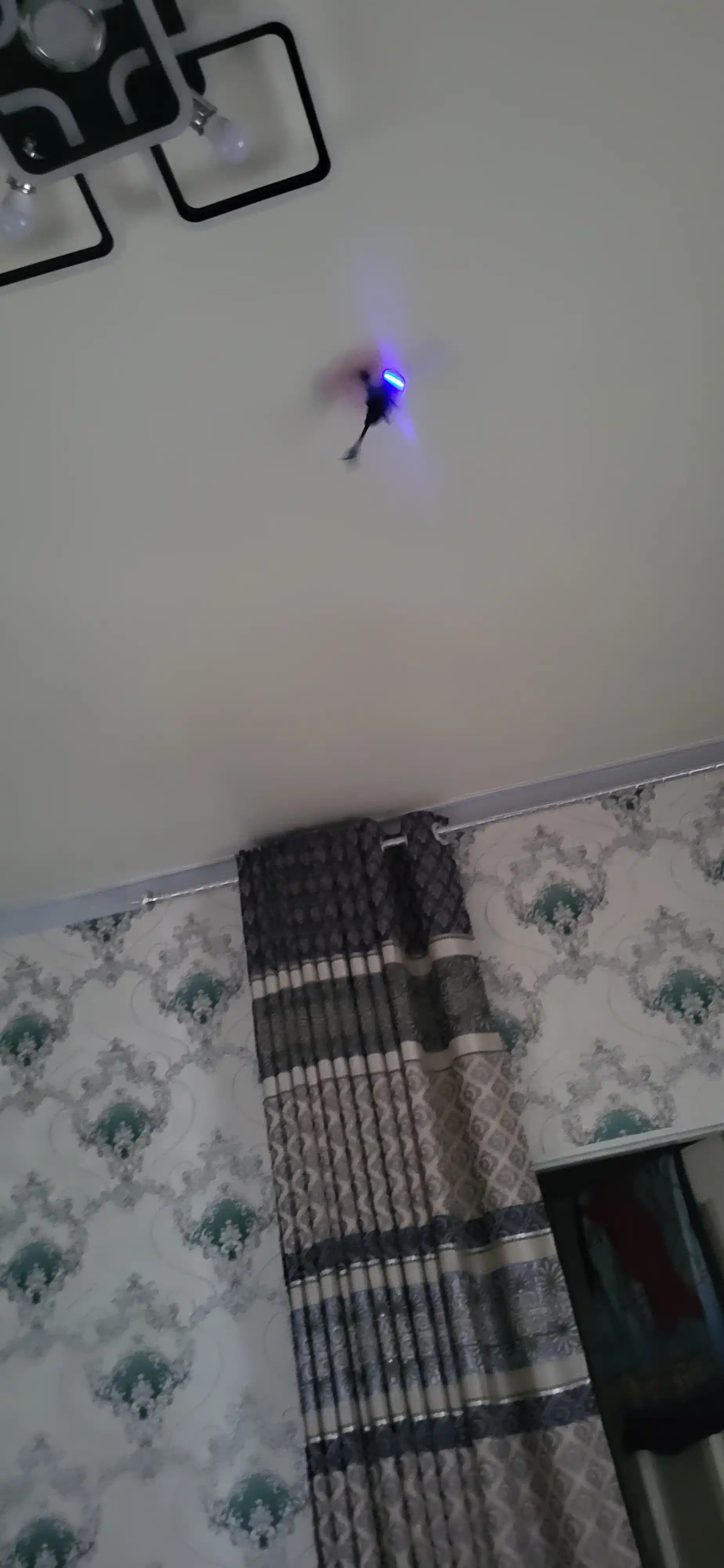 Sensorli boshqaruvli uchuvchi o'yinchoq vertolyot, dron, USB zaryad, bolalar uchun