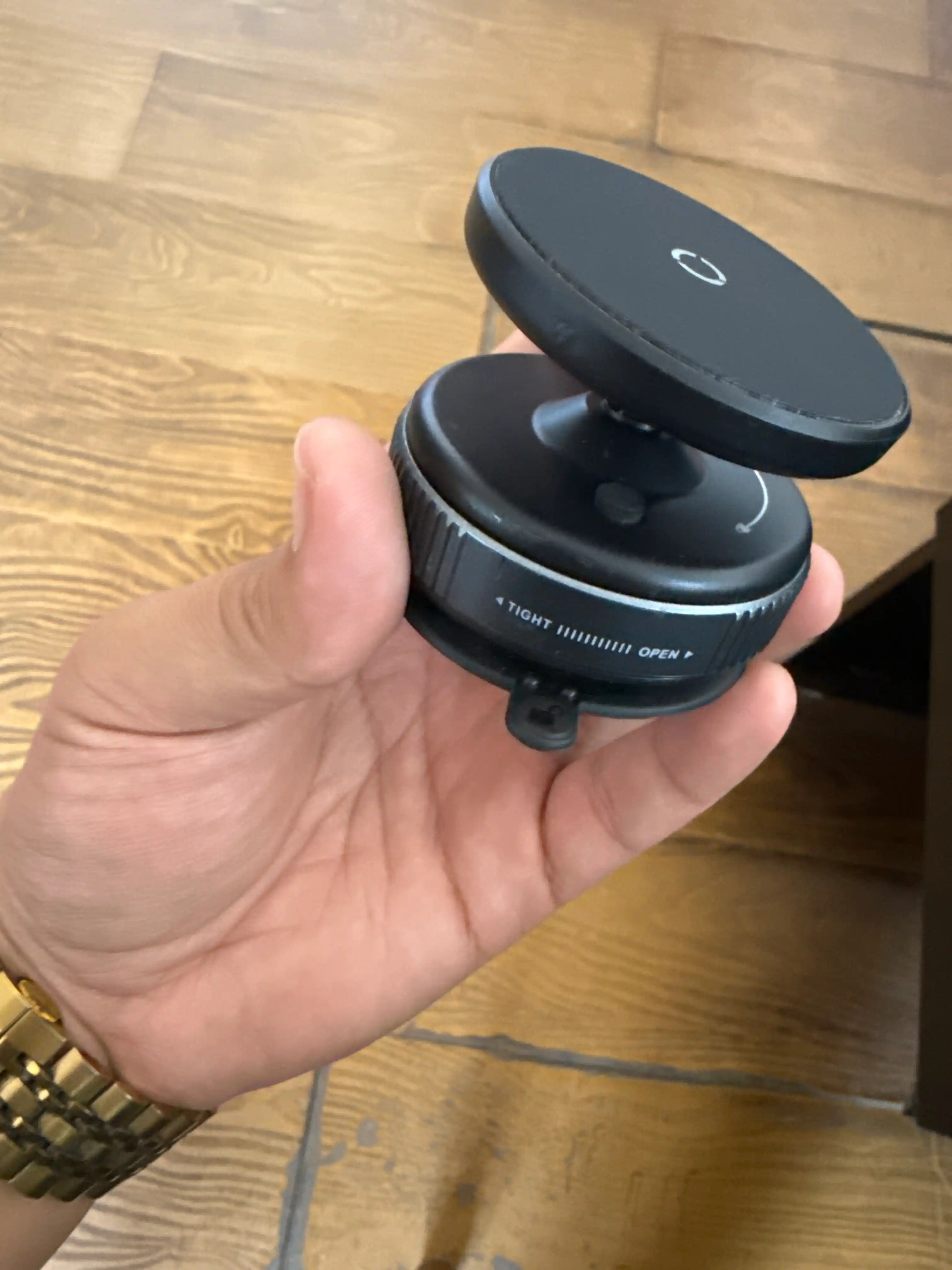 Магнитный держатель телефона для автомобиля с Magsafe, Car Holder, с присоской