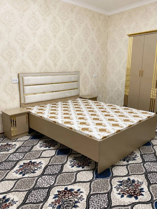 Современный спальный гарнитур сочетание комфорта. Шкаф 240×210. Трюмо 120×180 см. Кровать 210×170