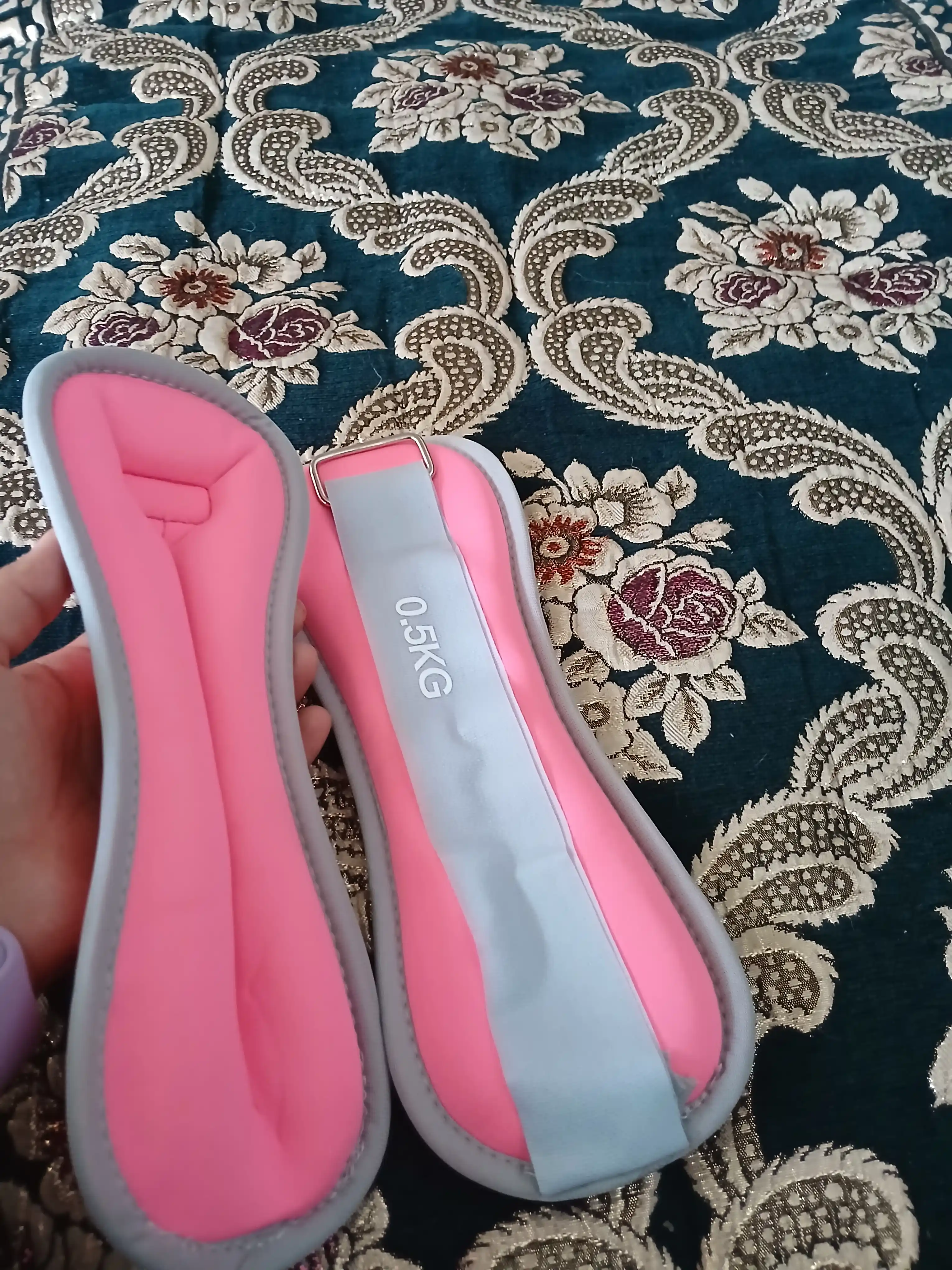 Qo‘l va oyoq uchun og‘irliklar, fitnes uchun. to'plamda (2 dona)