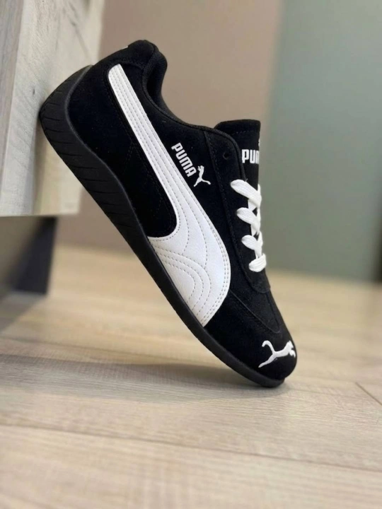 Ayollar uchun kundalik krossovka- zamonaviy va qulay, Puma brendi