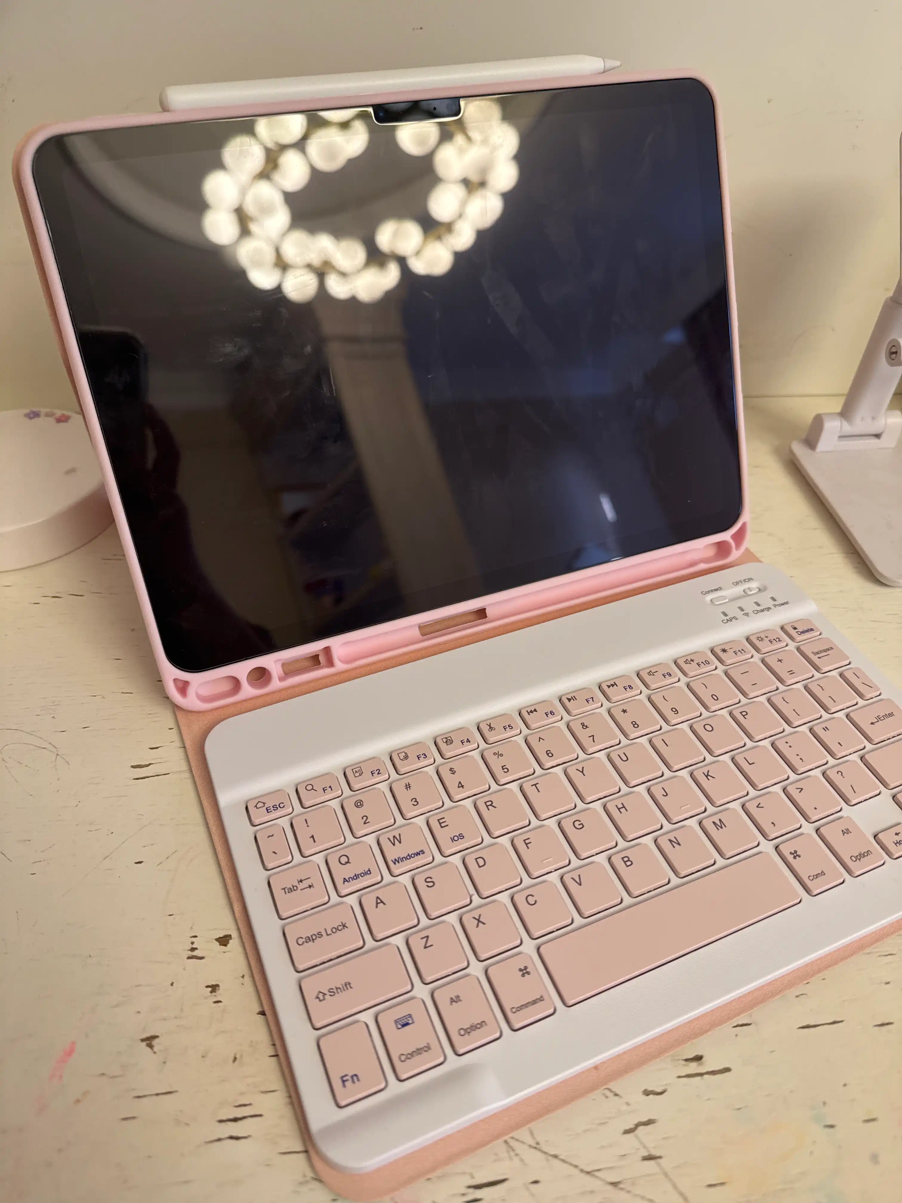 Чехол со съемной Bluetooth-клавиатурой и слотом для стилуса, для разных моделей iPad