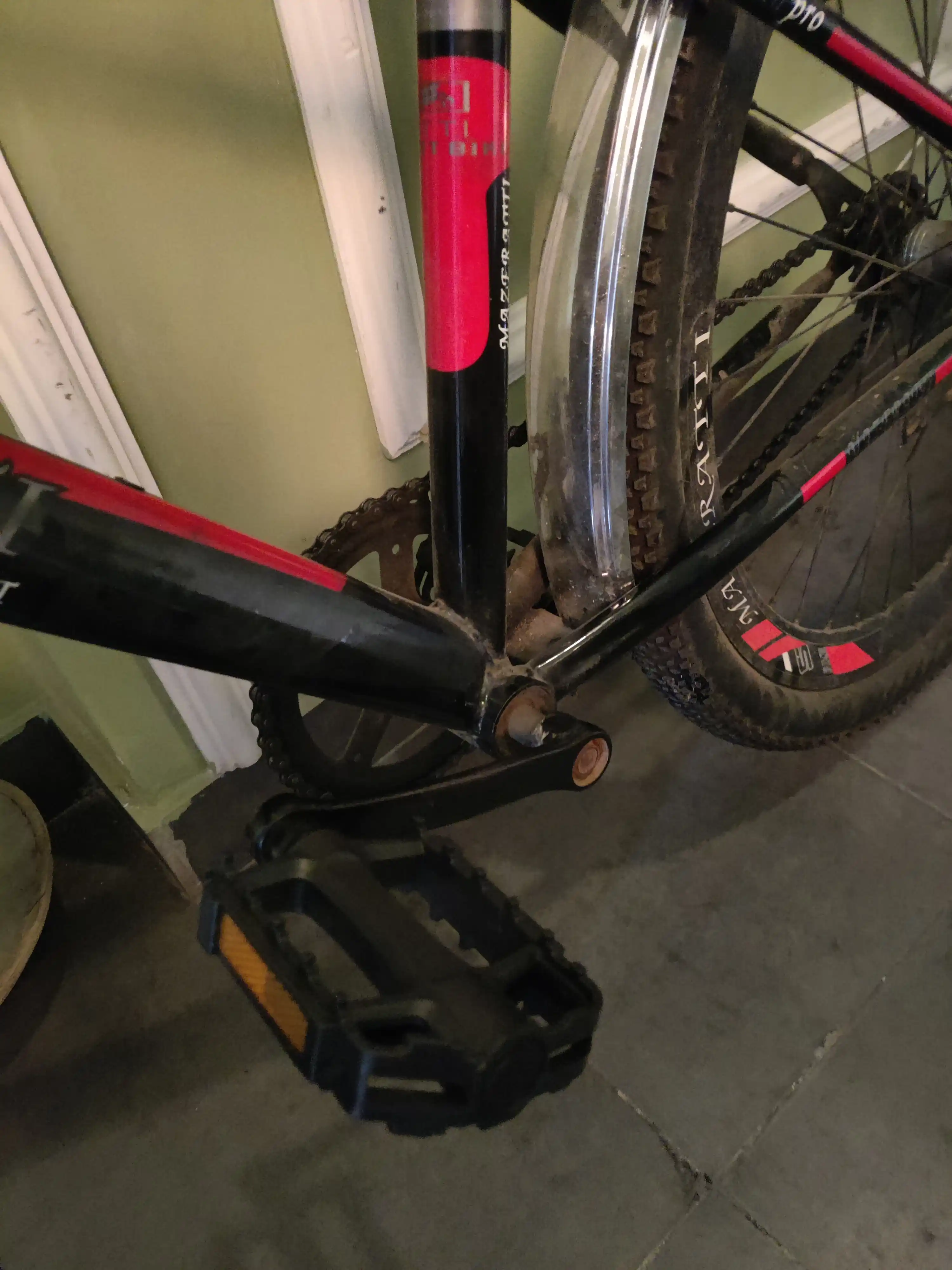 Universal velosiped pedallari