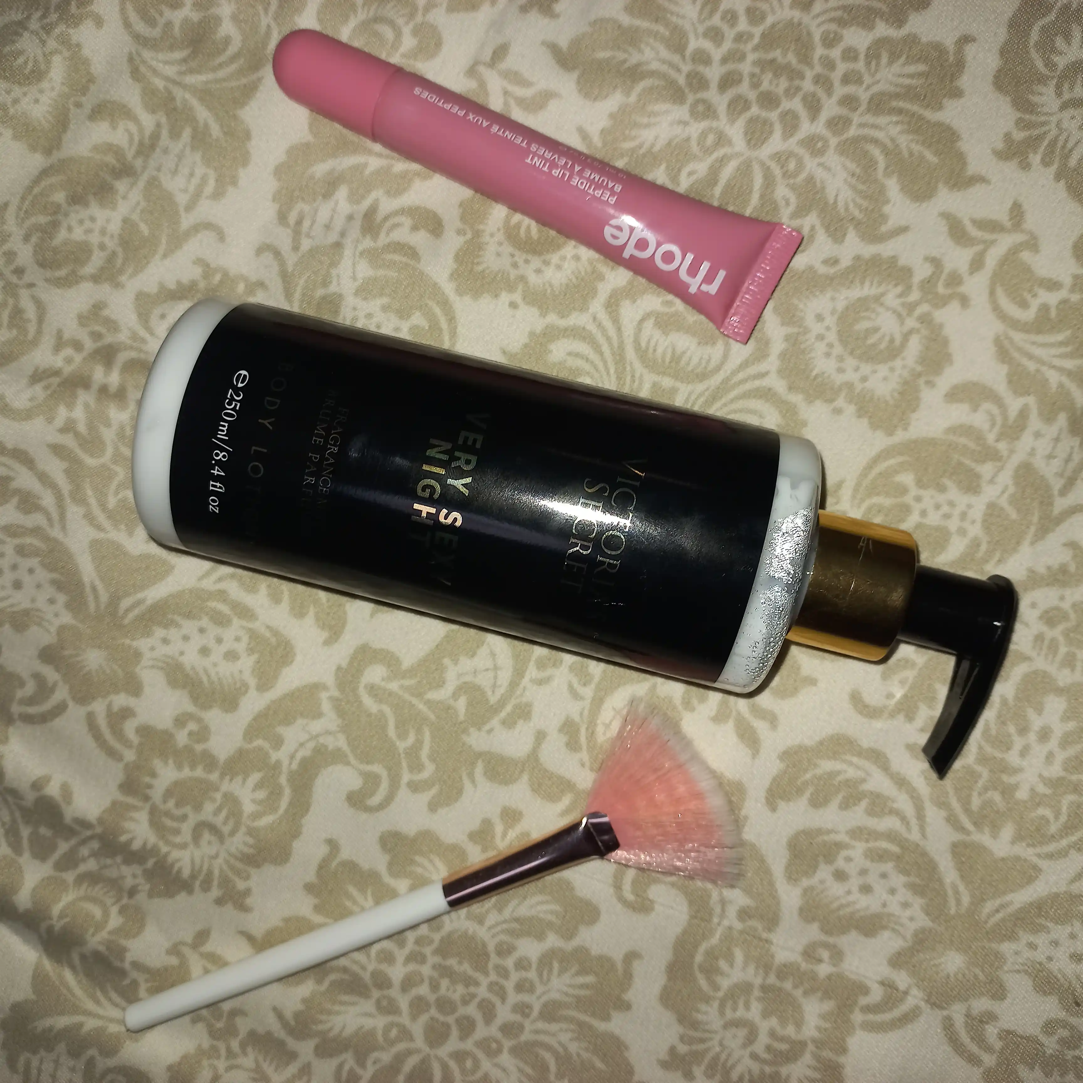 Лосьон для тела Victoria's Secret, 250 мл