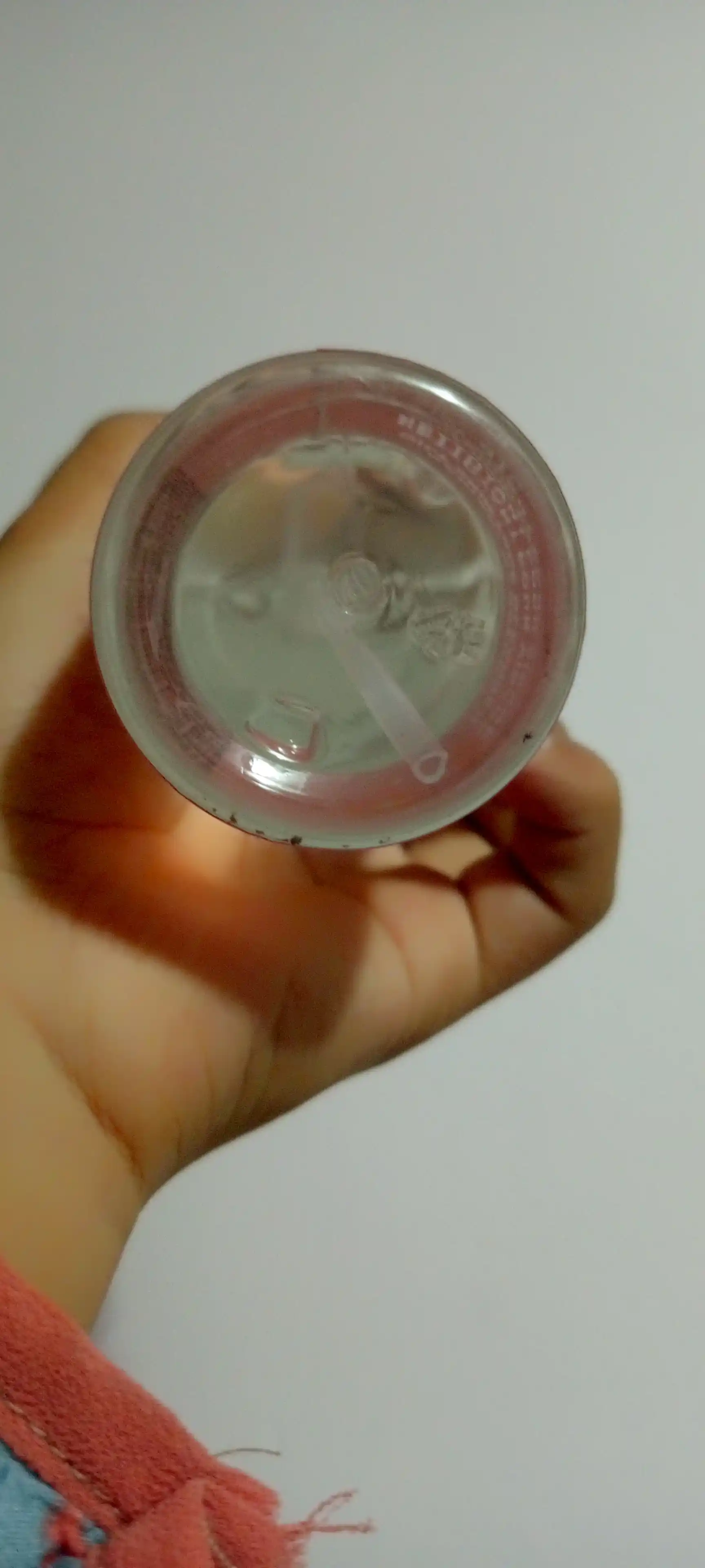 Cho'tka bilan tozalovchi ko'pik, yuz uchun namlovchi va tozalovchi penka, 150 ml