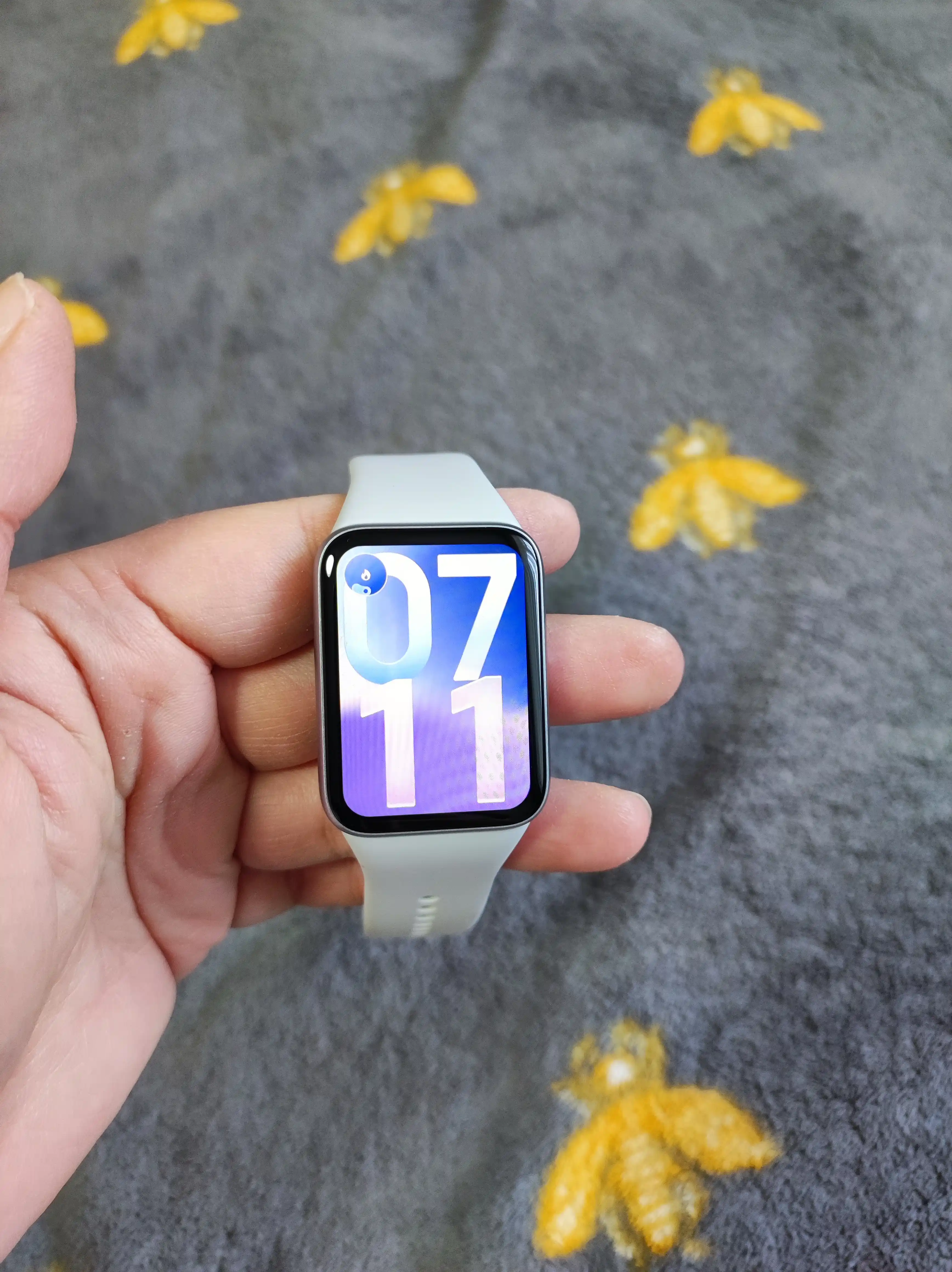 Фитнес-браслет Xiaomi Smart Band 10 Pro толщиной 9,7 мм, отслеживает сон
