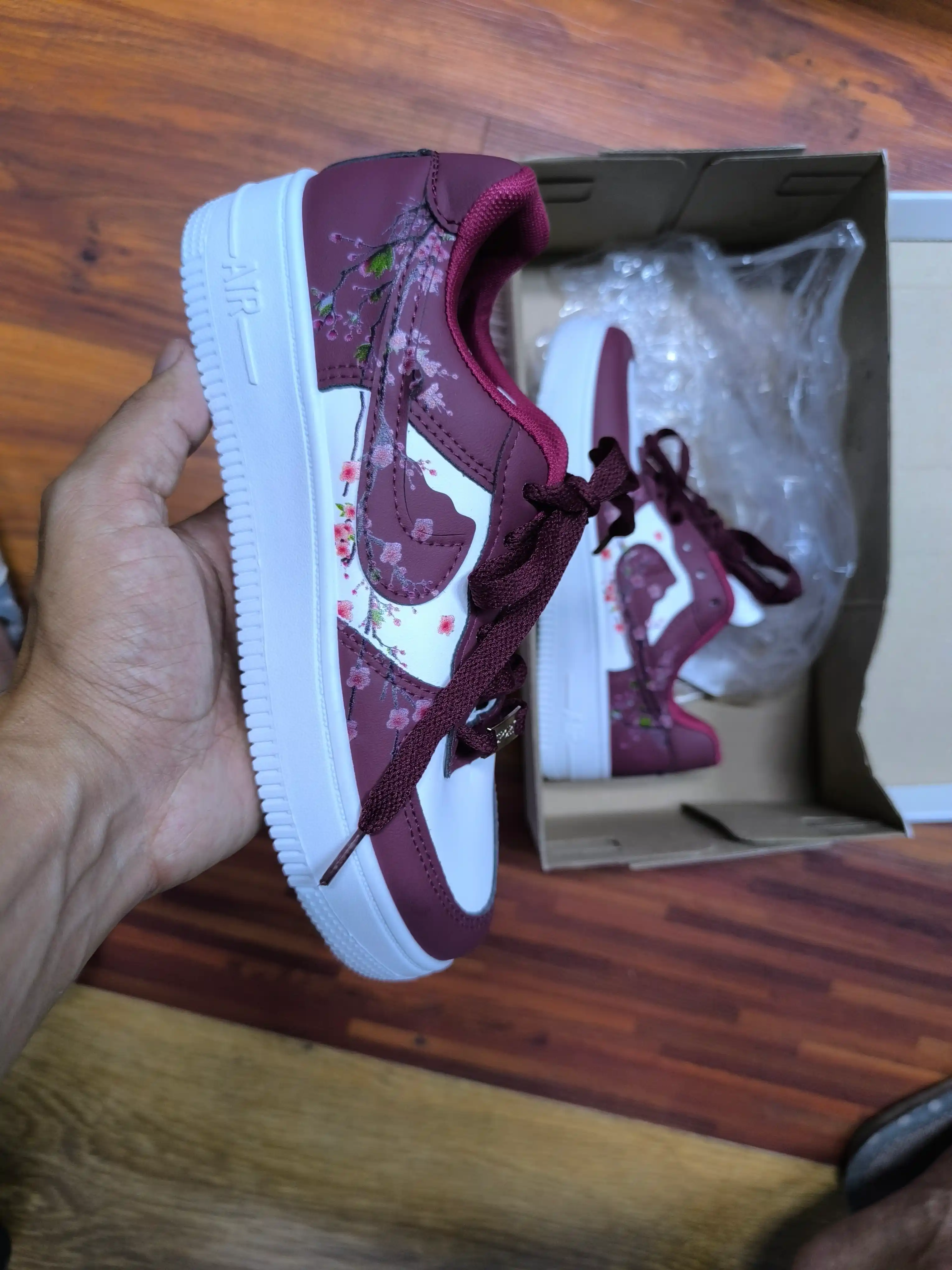 Ayollar kedalari NIKE, sakura guli dizaynda, Xitoy, ayollar oyoq kiyimlari, o'lcham 36-40