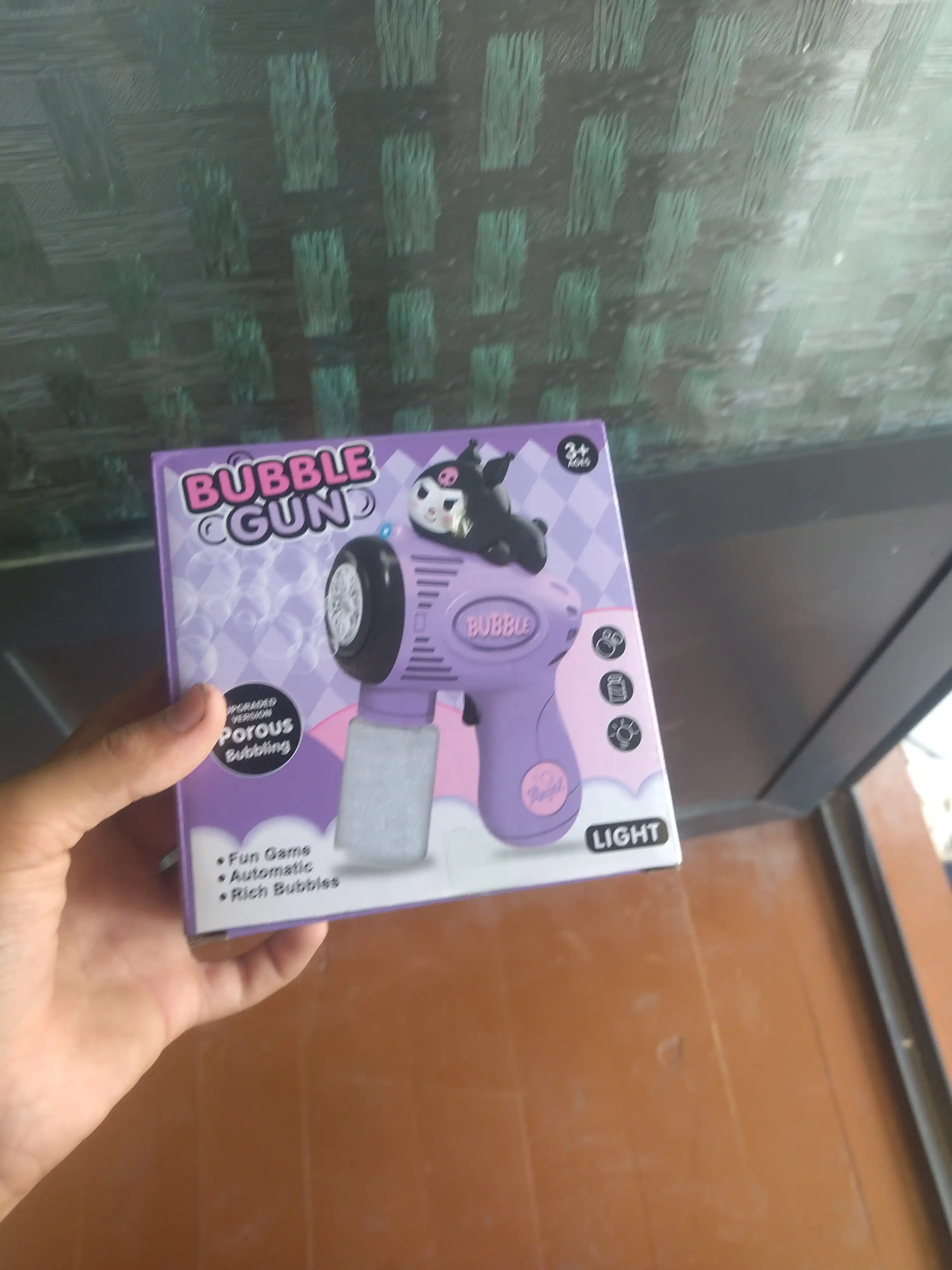 Sovun pufakchalari uchun Bubble Gun to‘pponcha, avtomatik, LED bilan, bolalar o‘yinchog‘i