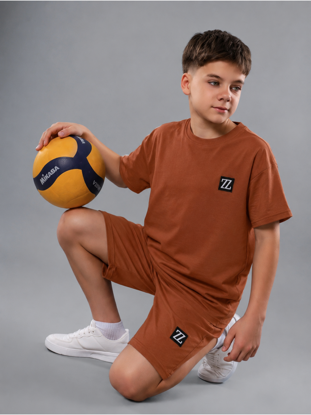 O‘g‘il bolalar uchun yozgi to‘plam - futbolka va shortiklar, 9-14 yoshli o‘g‘il bolalar - 