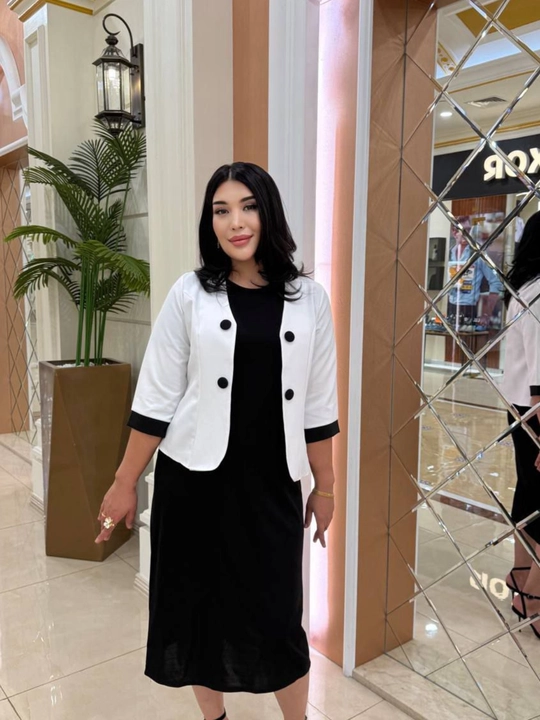 Ayollar uchun klassik ko'ylak va oq pidjak komplekti | Ofis uslubi | Elegant kostyum